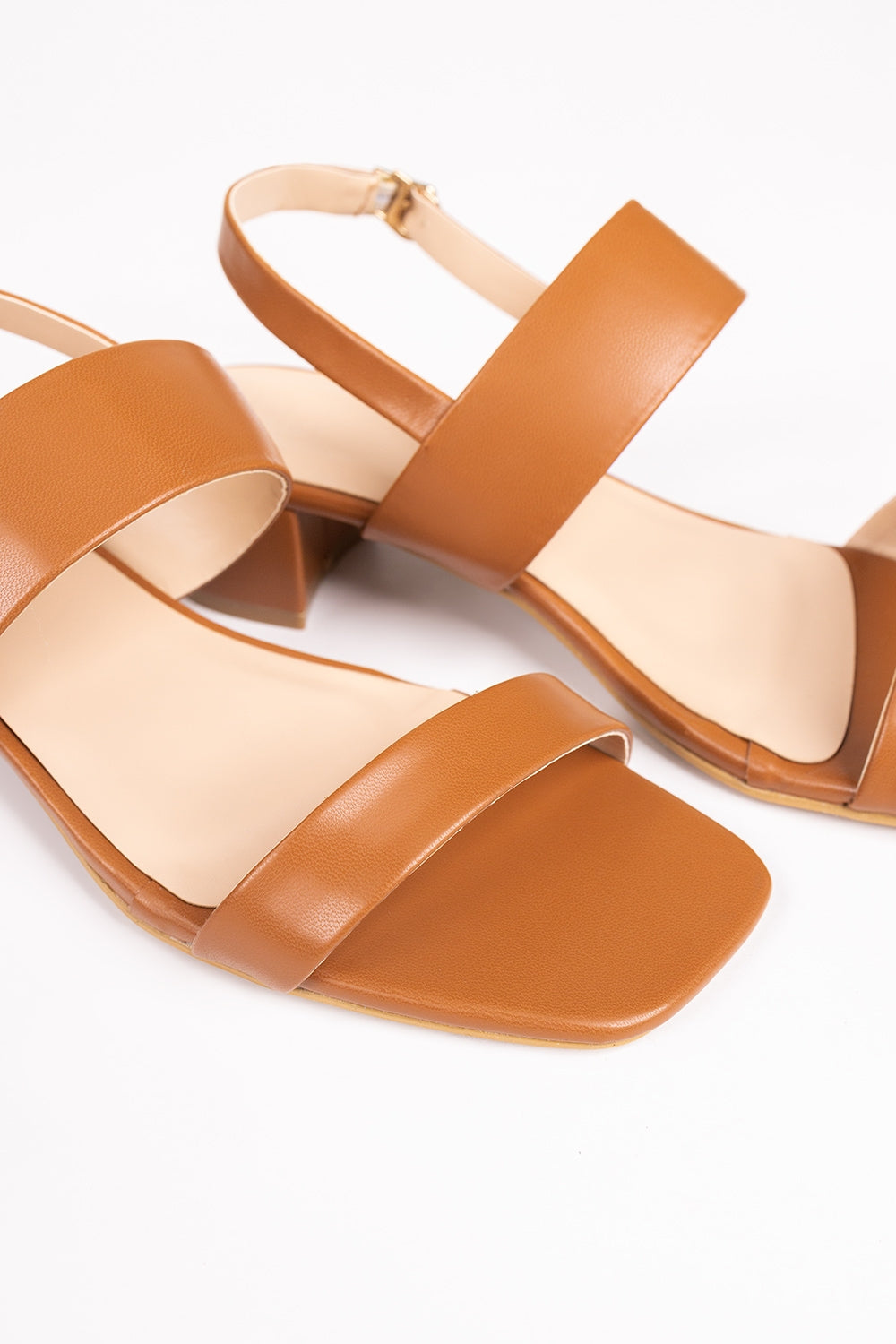 Women Tan Sandal