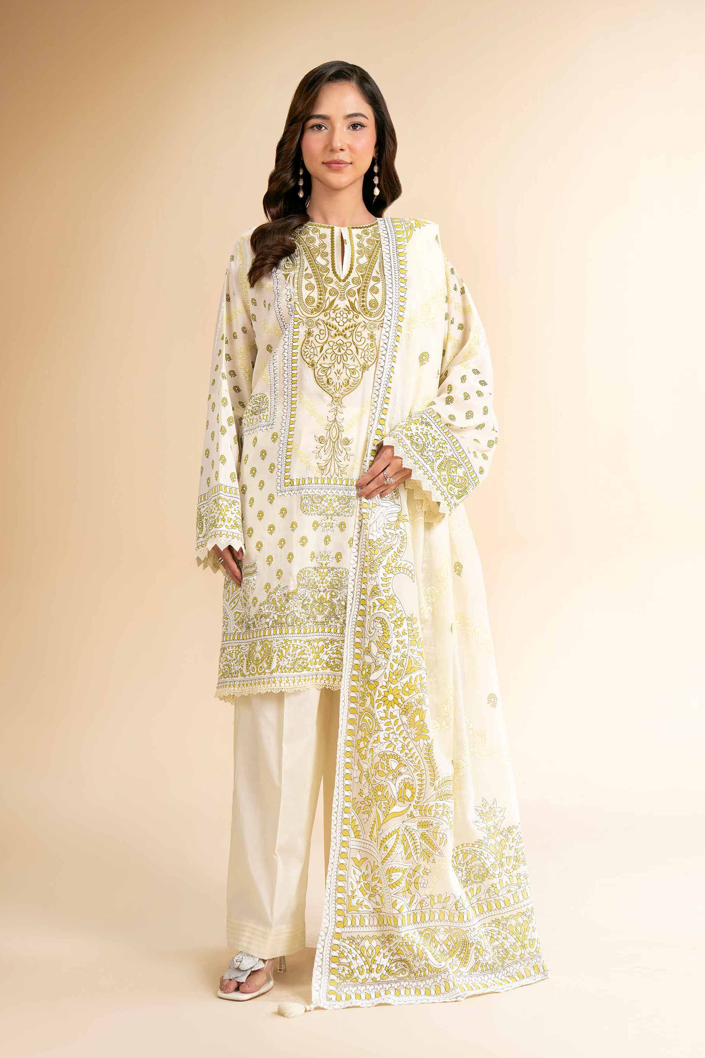 3 Piece - Flatbed Paste Embroidered Suit - 42501660