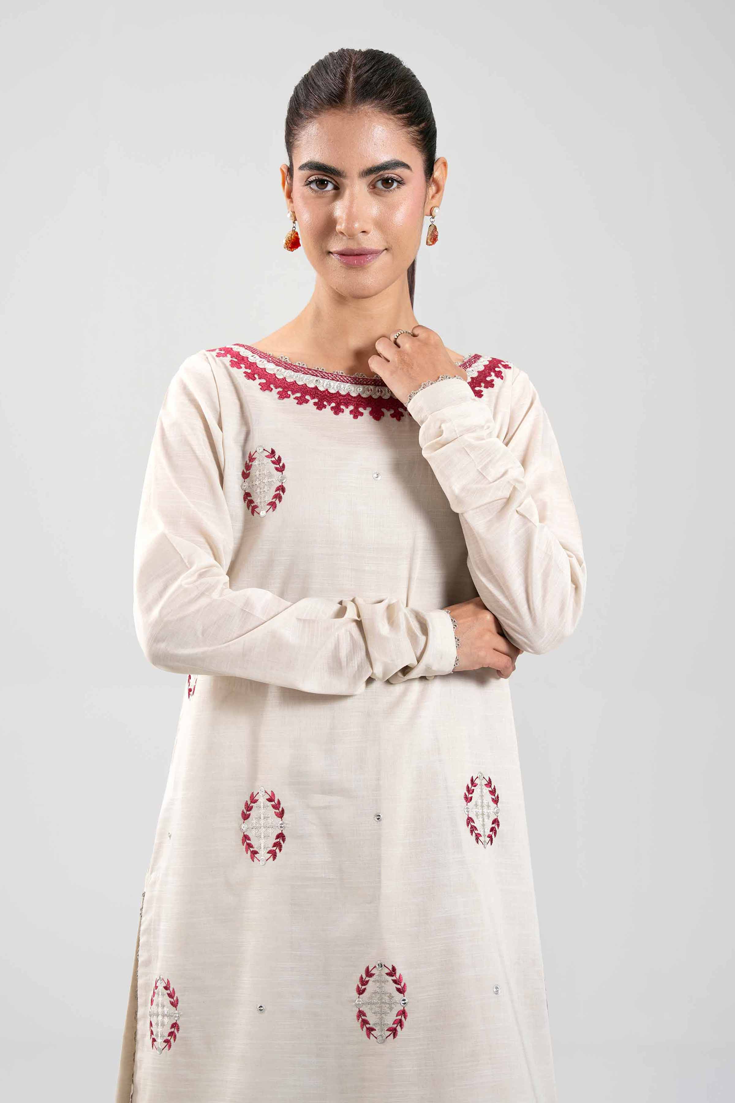 2 Piece - Embroidered Suit - 42502304