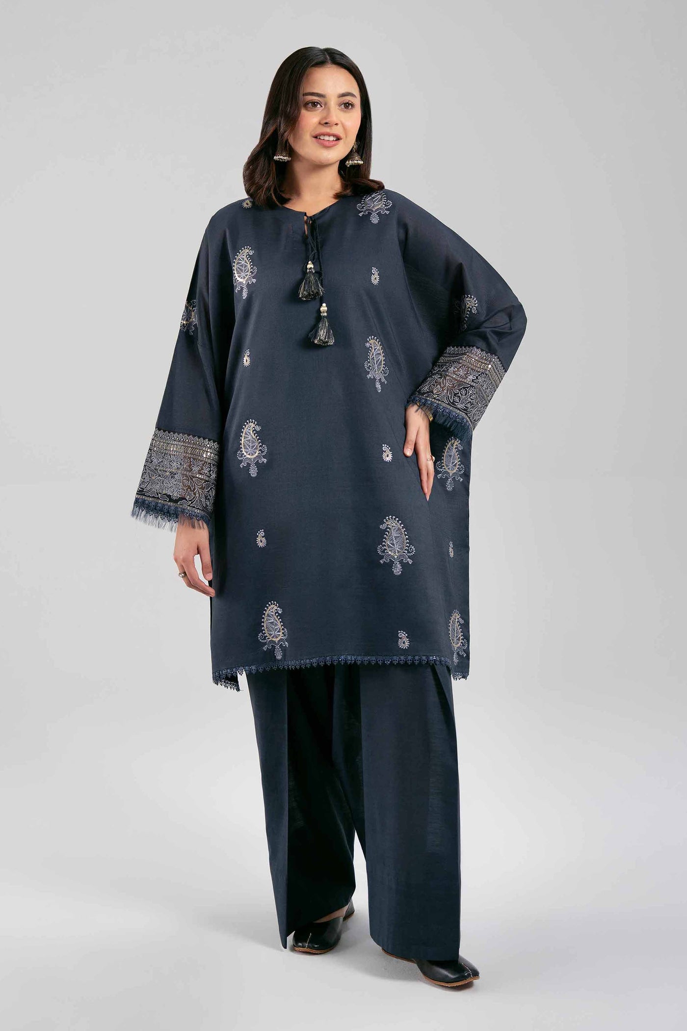 2 Piece Embroidered Grip Suit