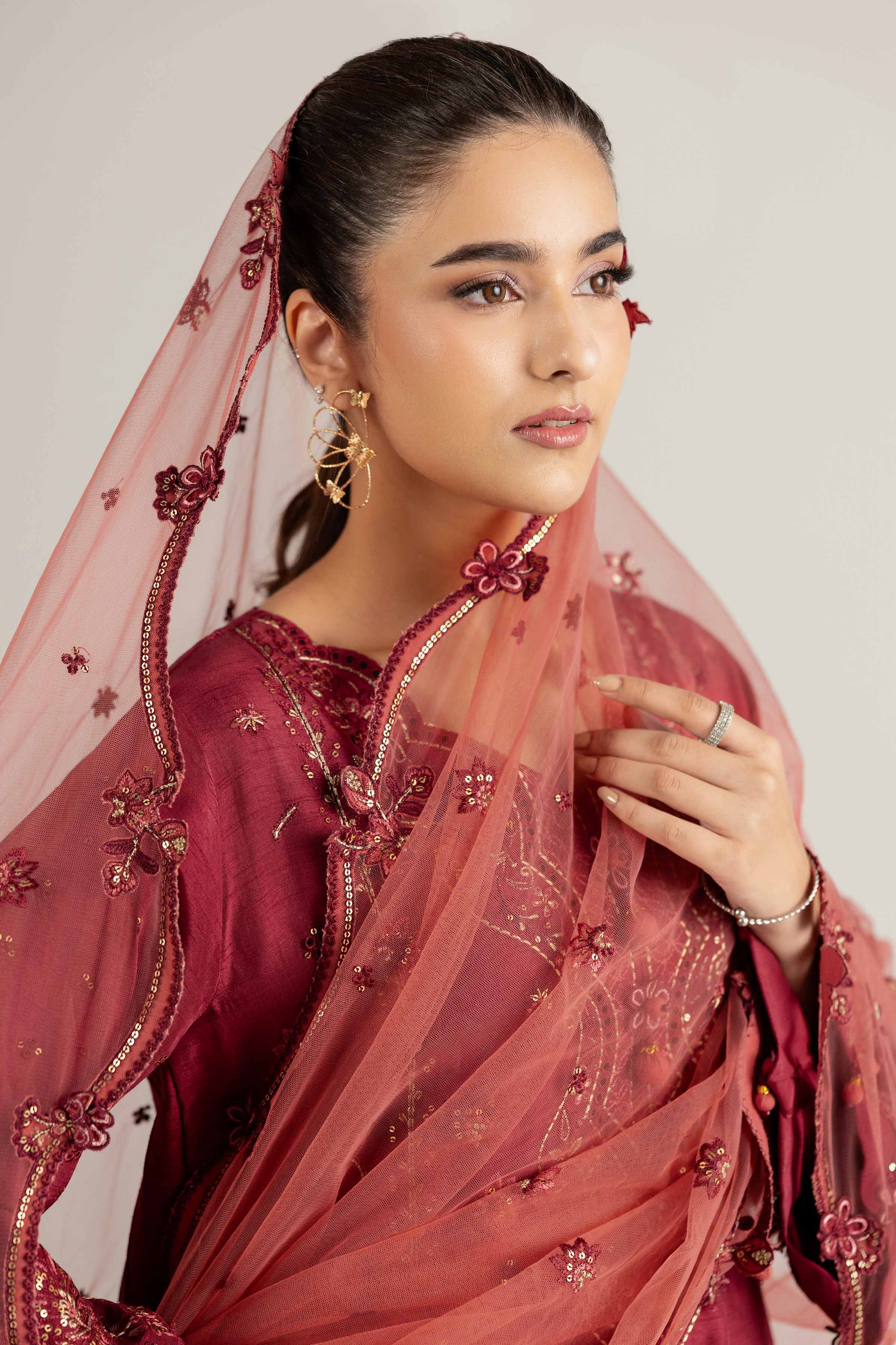 3 Piece - Embroidered Suit - 42502772