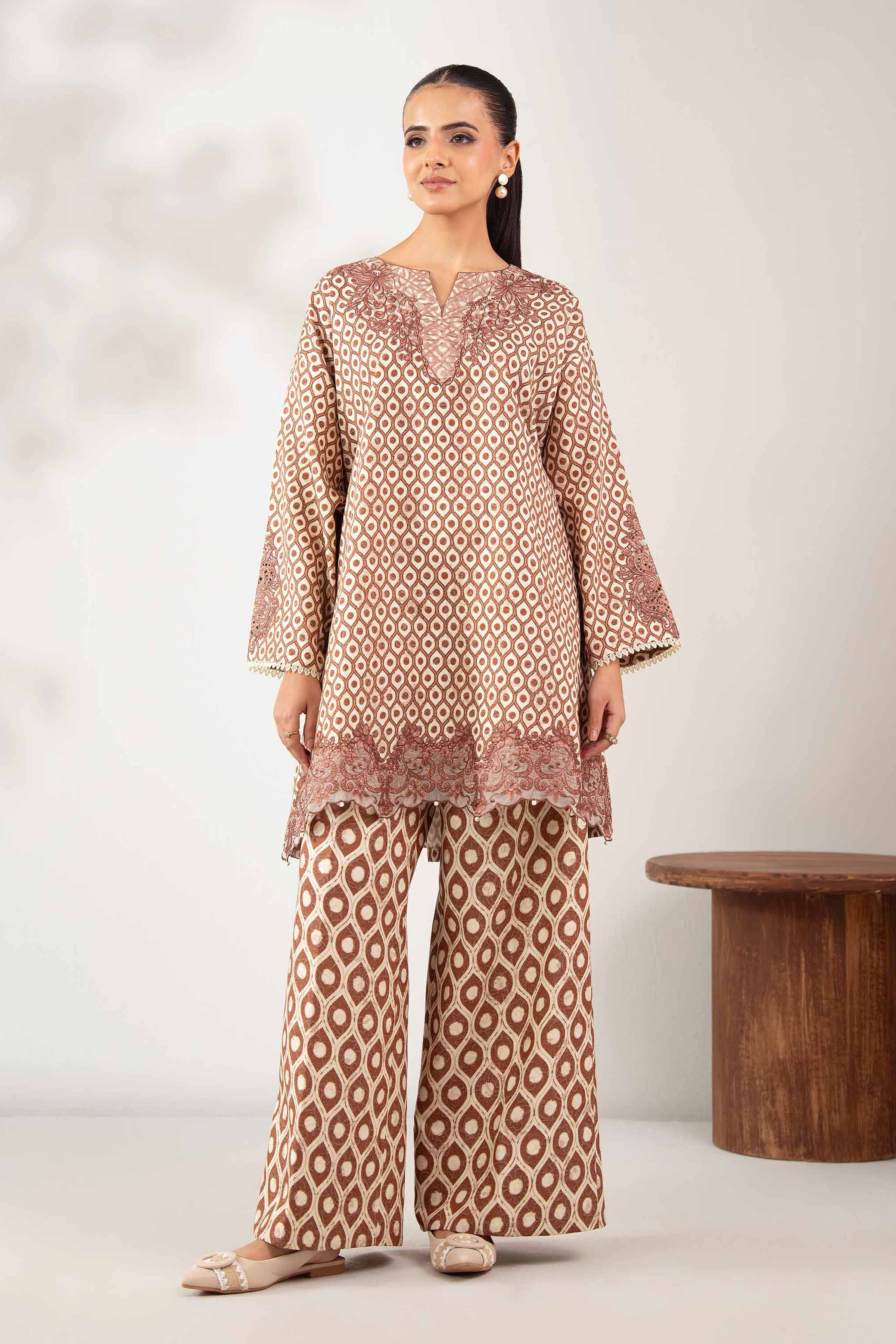 2 Piece - Printed Embroidered Suit - 42502815