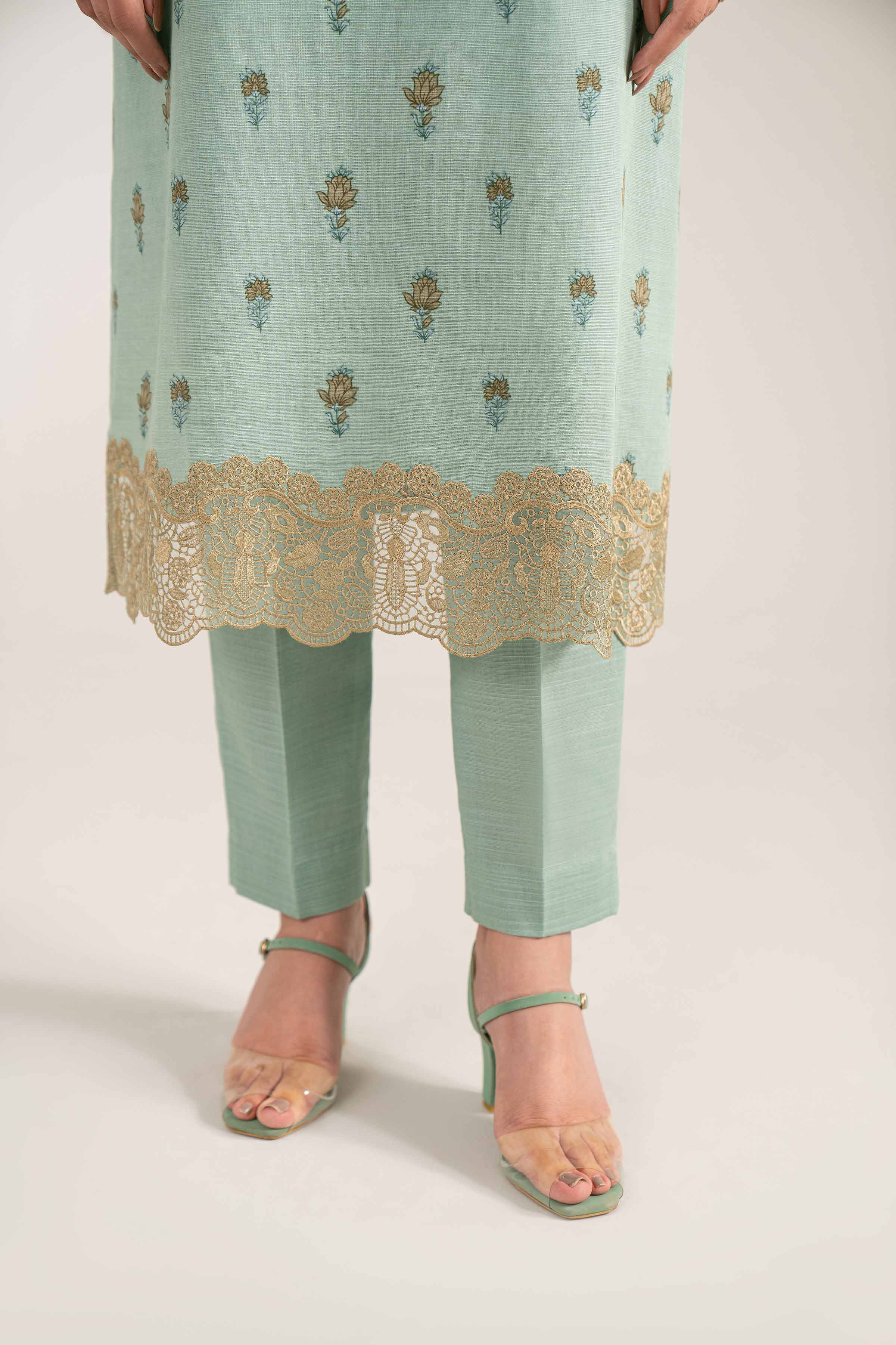 3 Piece - Printed Embroidered Suit - 42502939