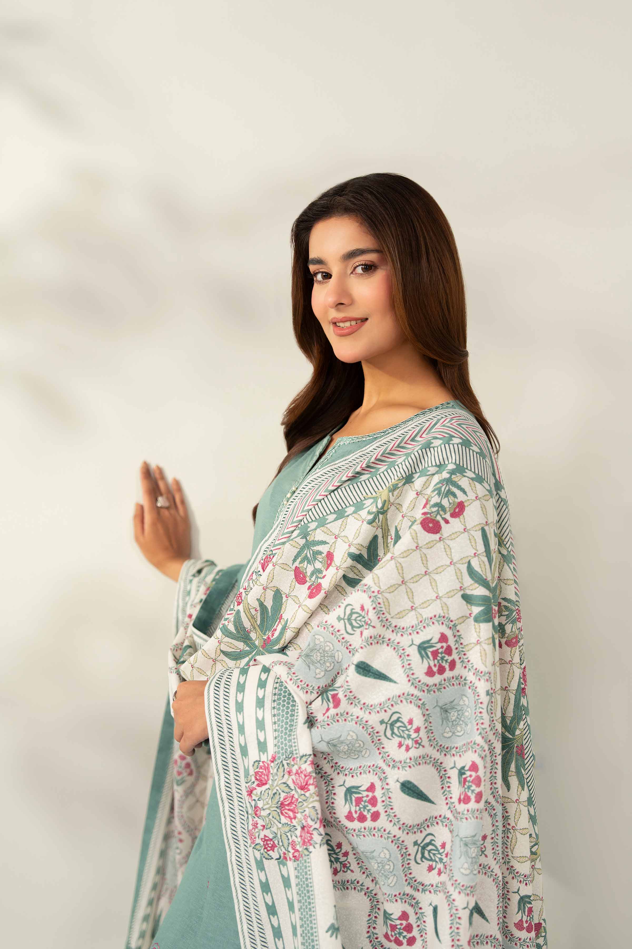 3 Piece - Printed Embroidered Suit - 42502954