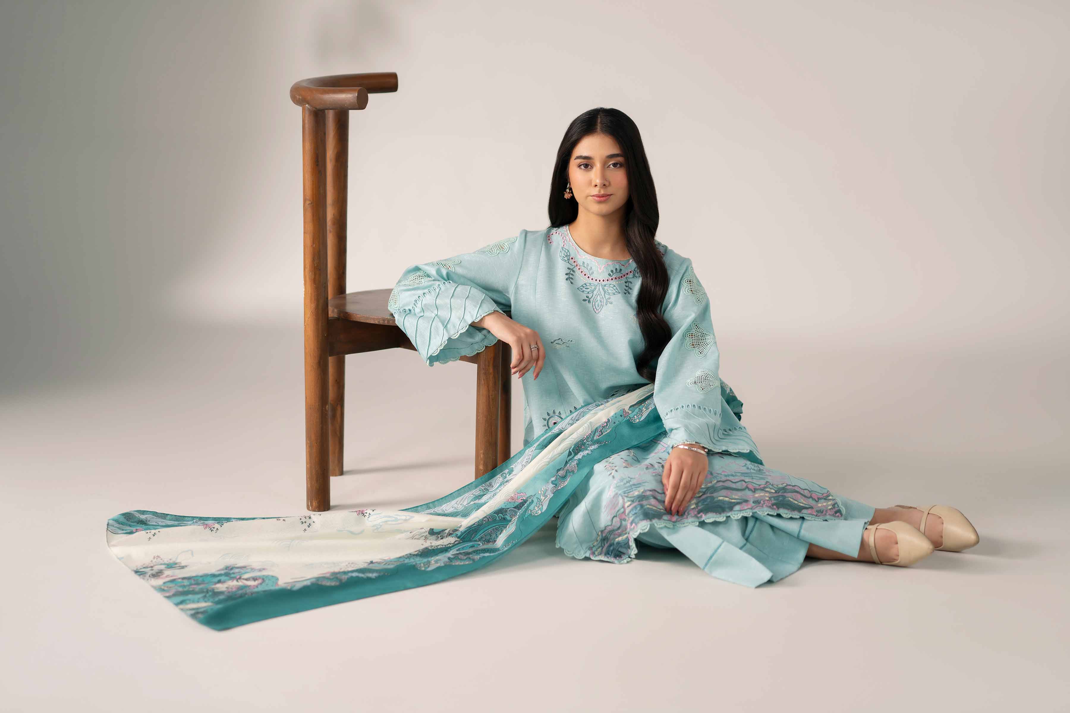 3 Piece - Printed Embroidered Suit - 42502955