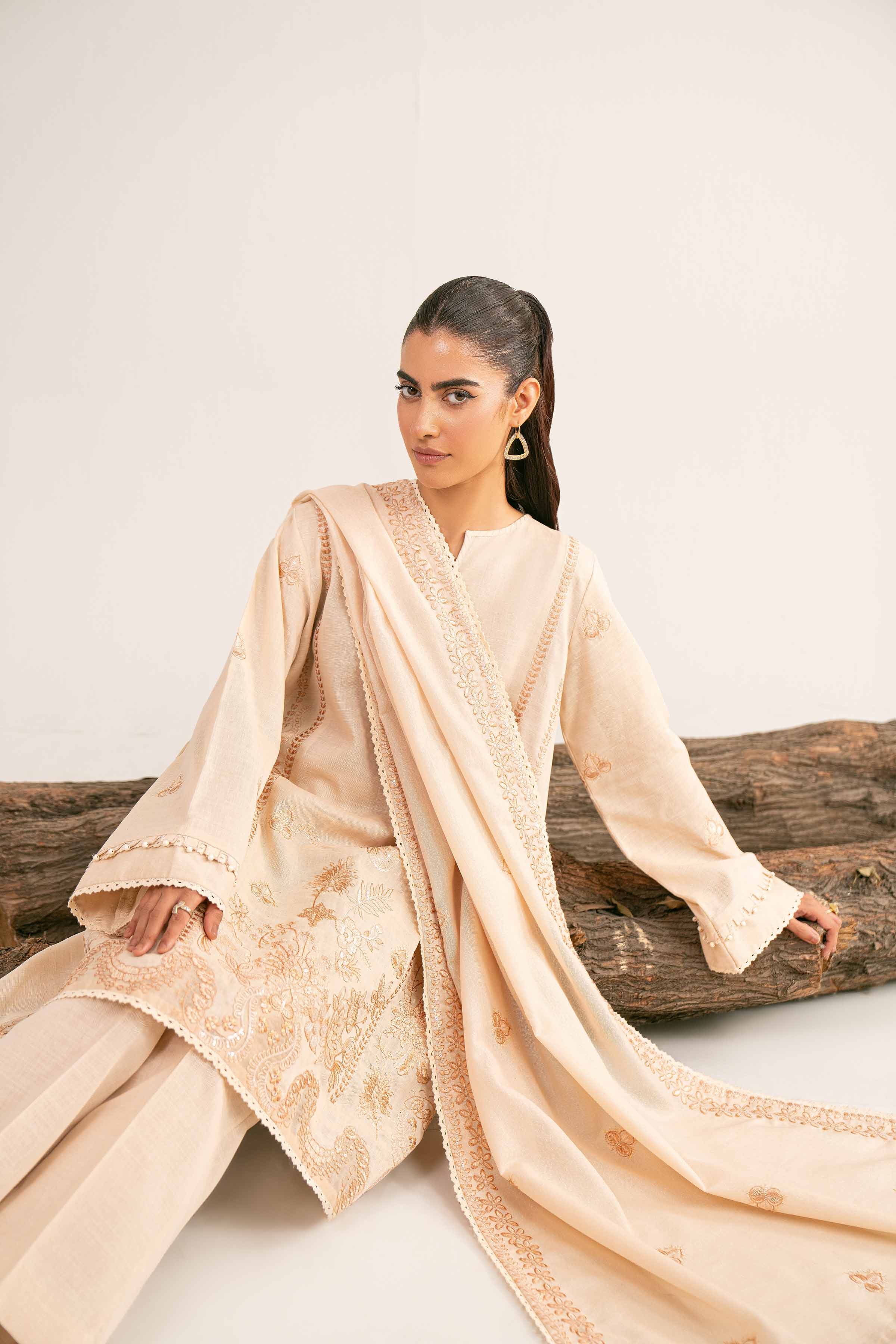 3 Piece - Embroidered Suit - 42503501