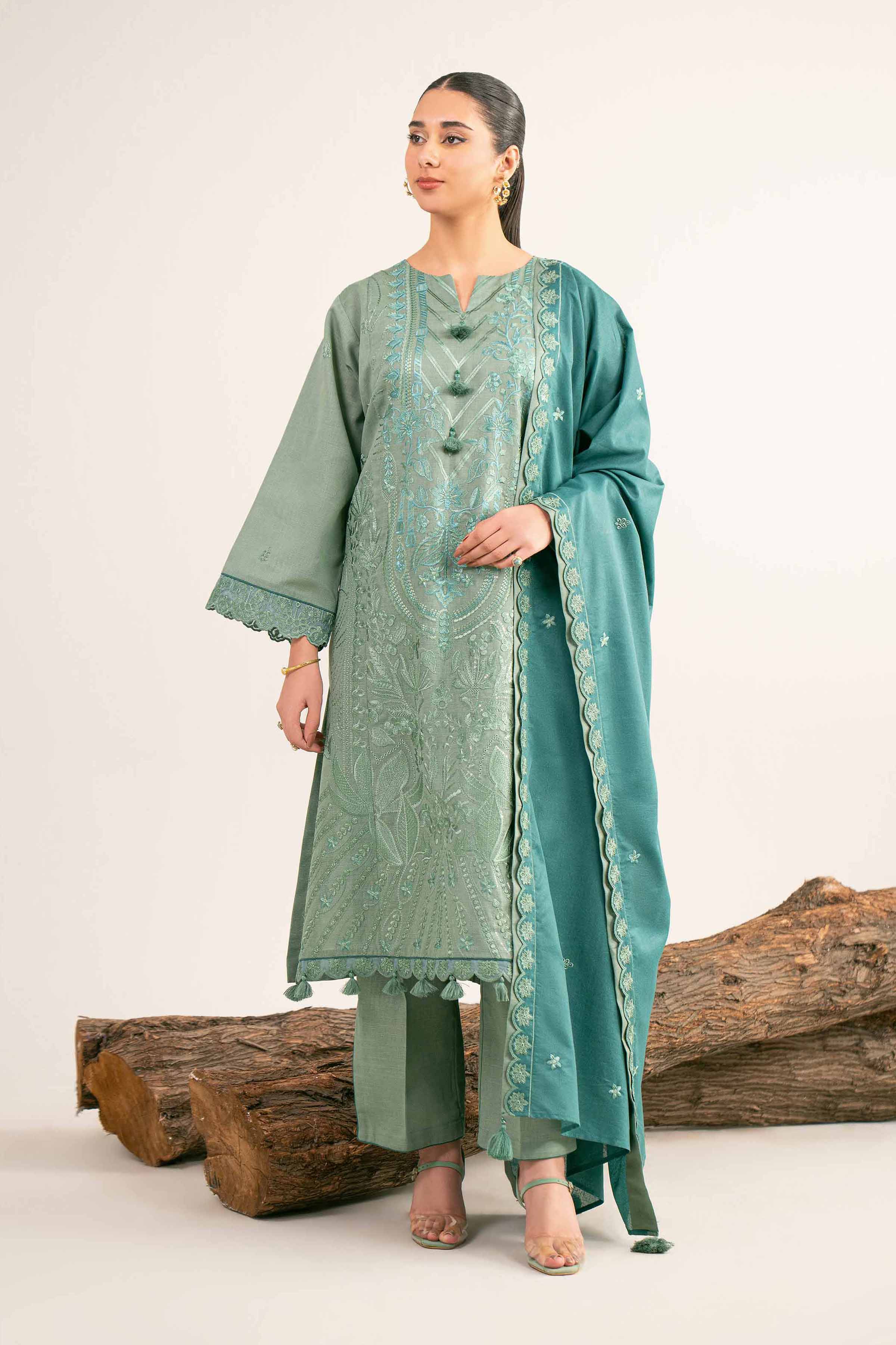 3 Piece - Embroidered Suit - 42503504