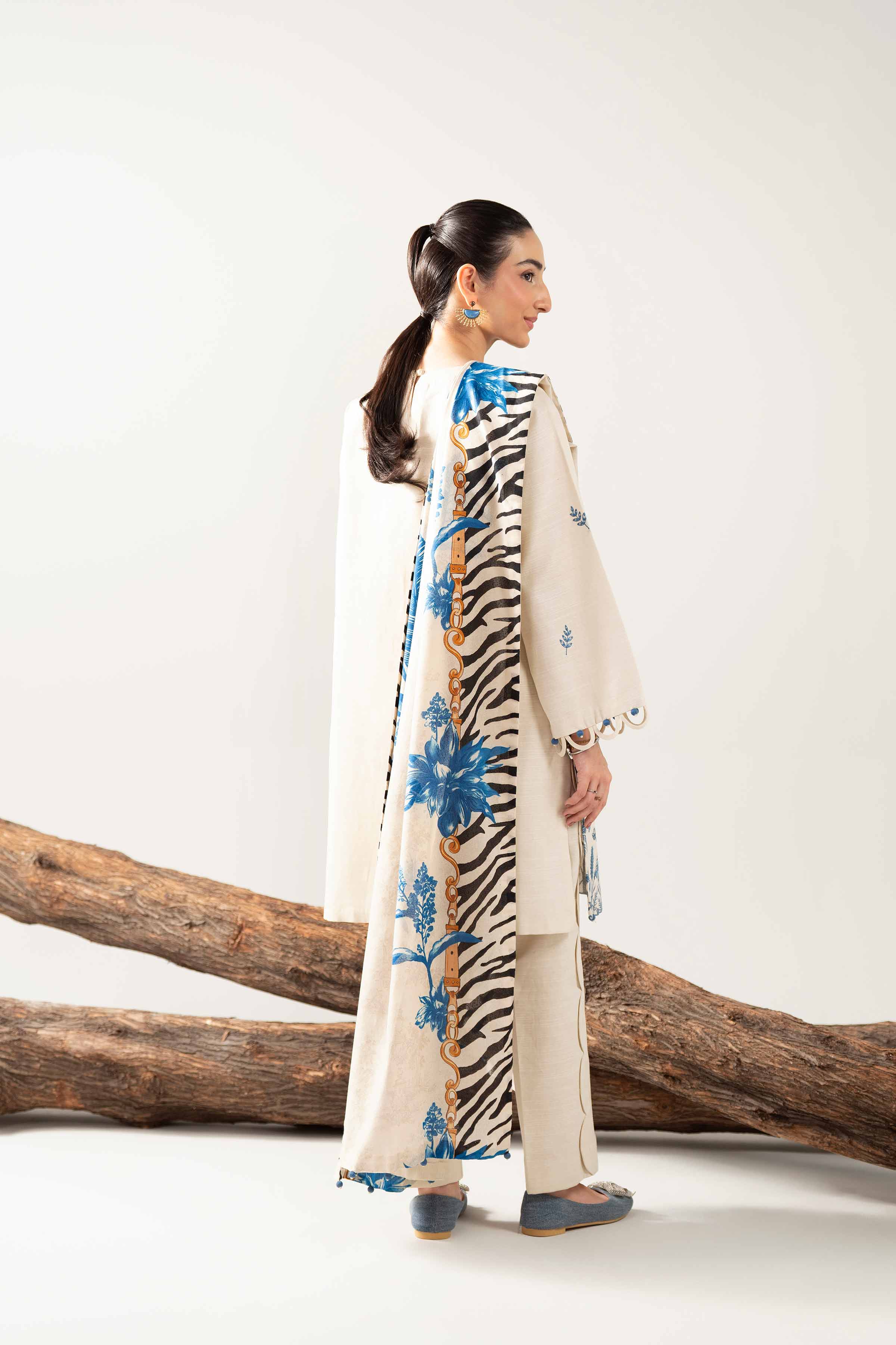 3 Piece - Printed Embroidered Suit - 42503518