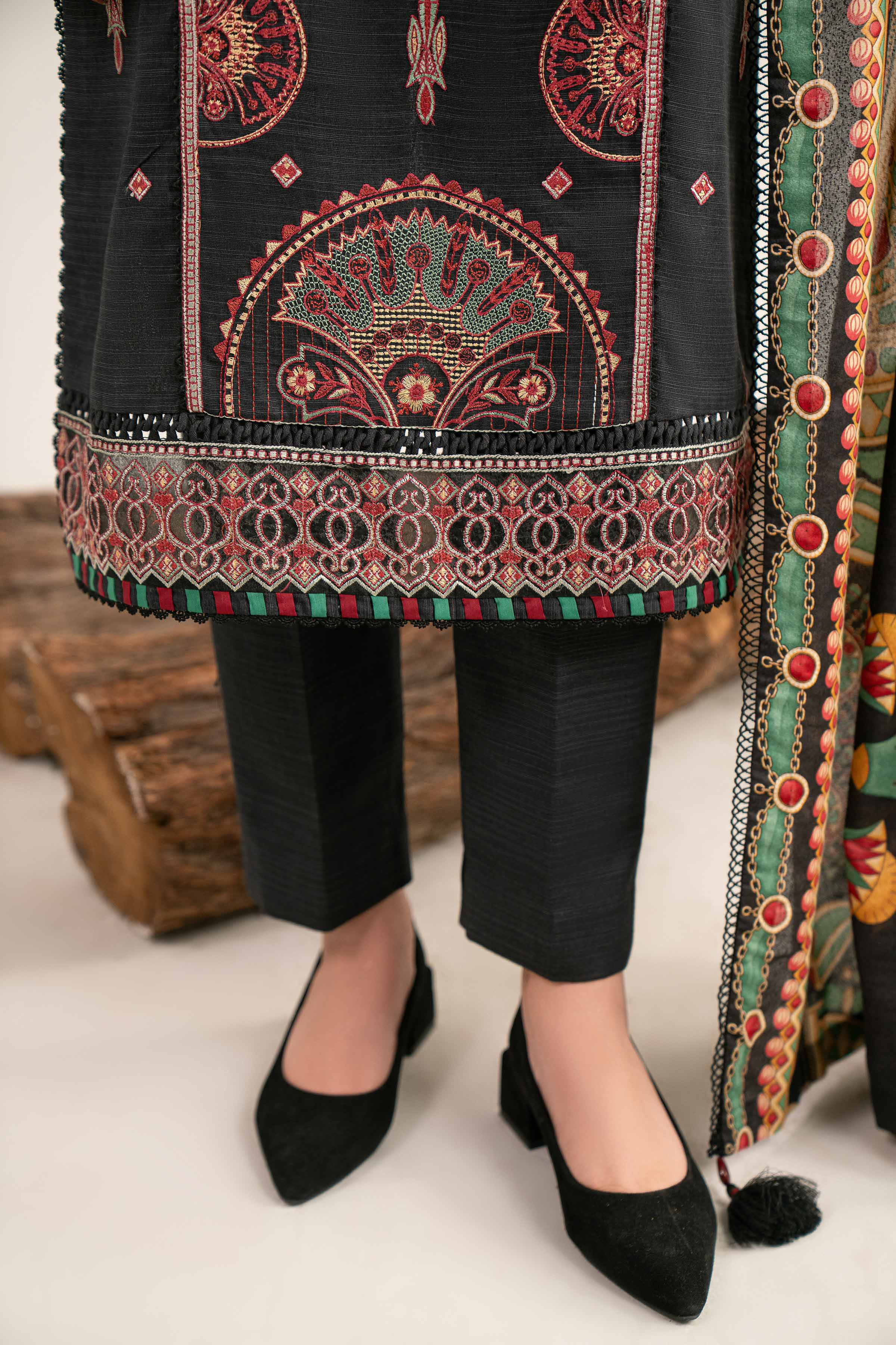 3 Piece - Printed Embroidered Suit - 42503520