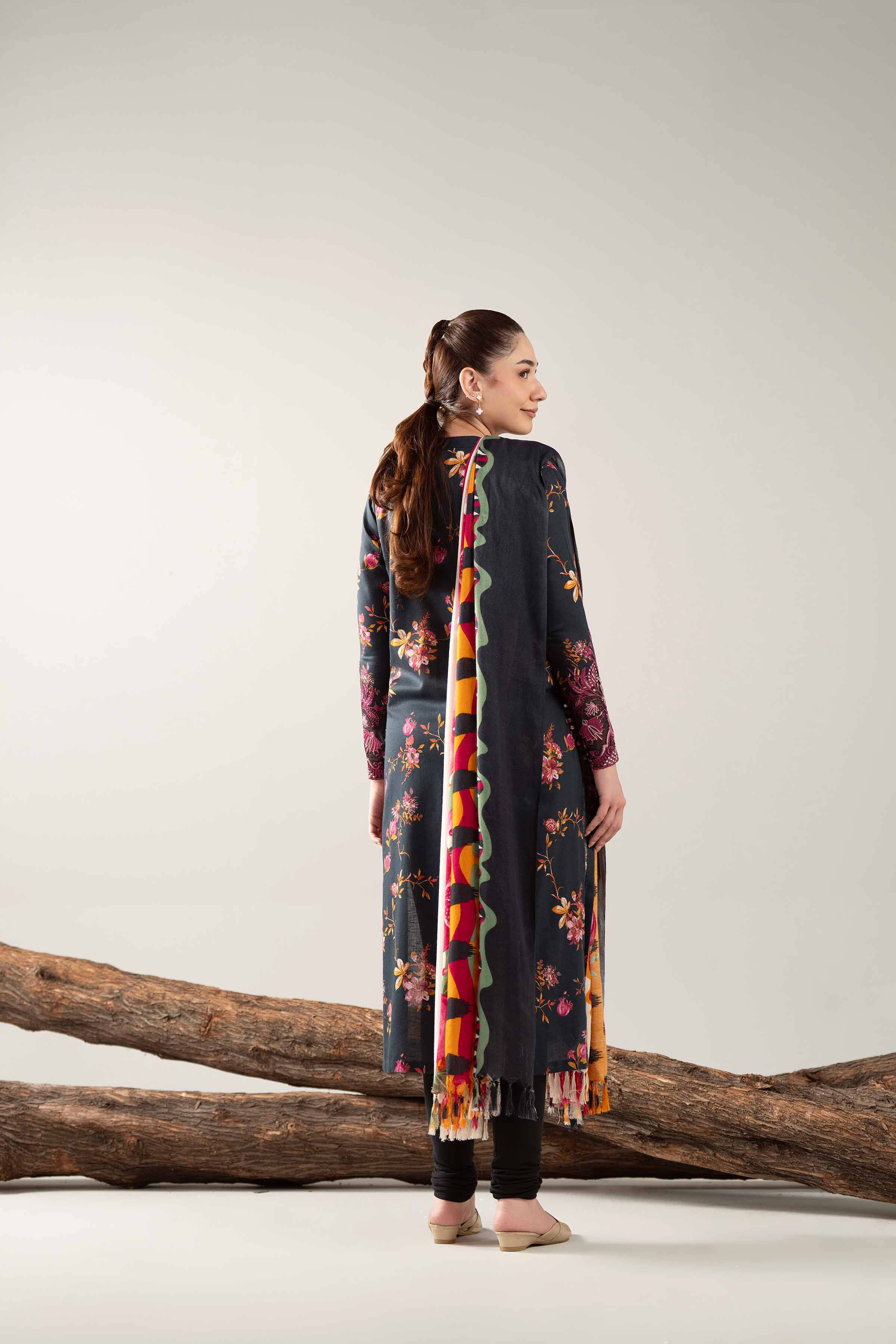 3 Piece - Printed Embroidered Suit - 42503524