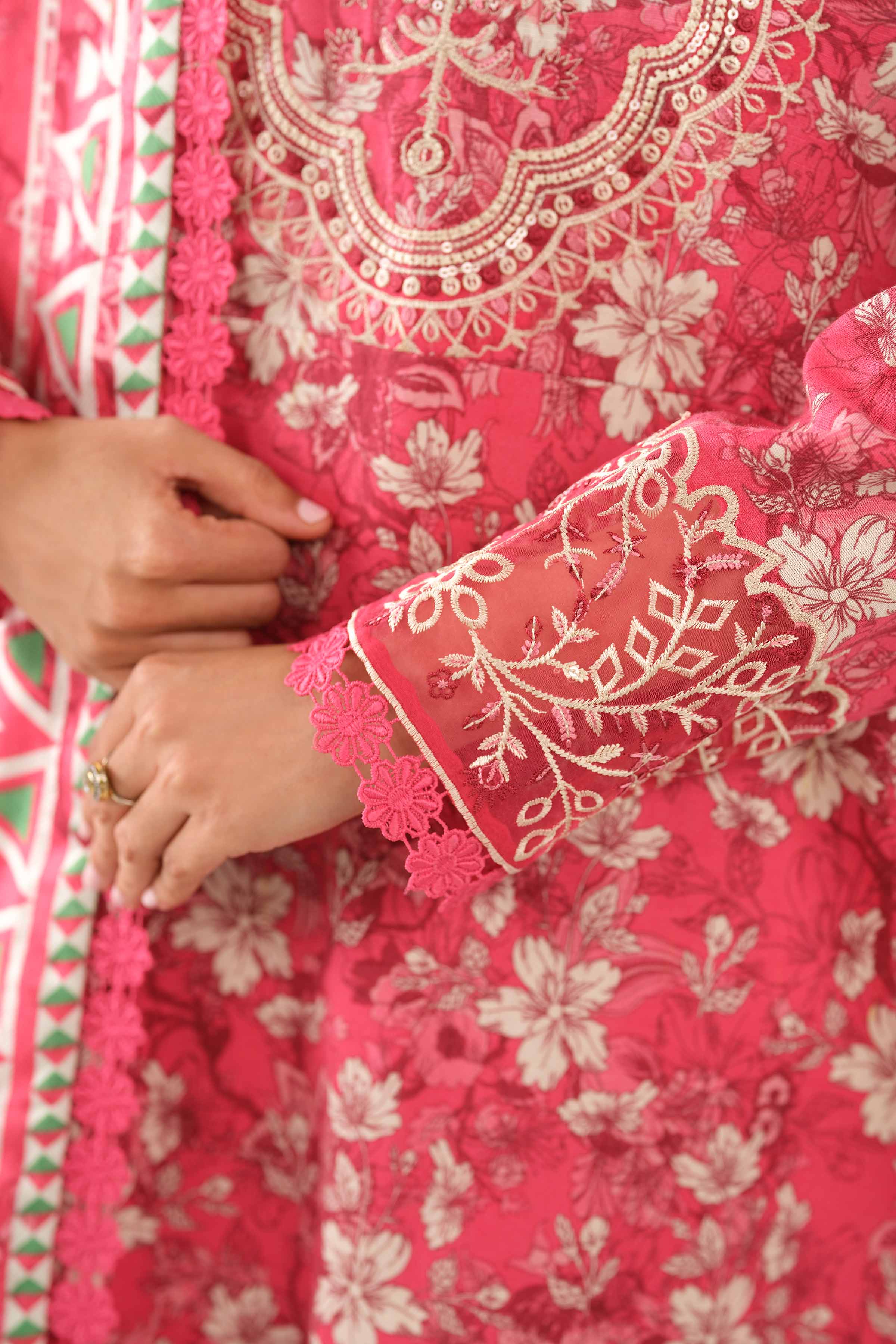 3 Piece - Printed Embroidered Suit - 42503525