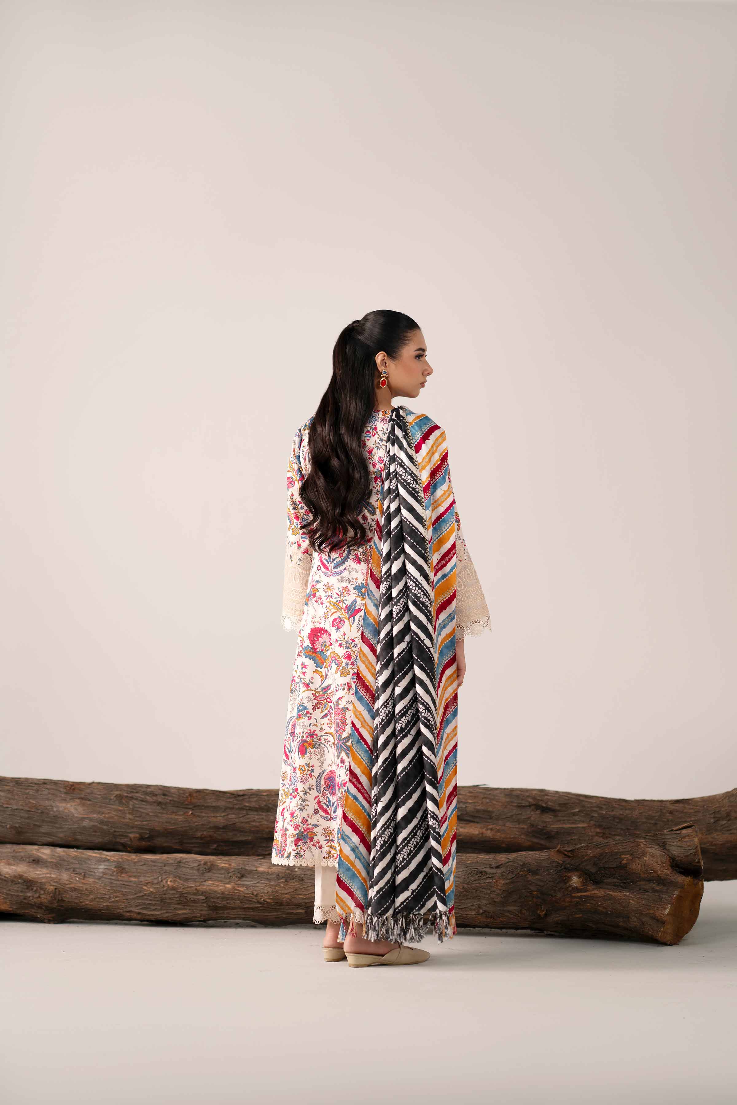 3 Piece - Printed Embroidered Suit - 42503528