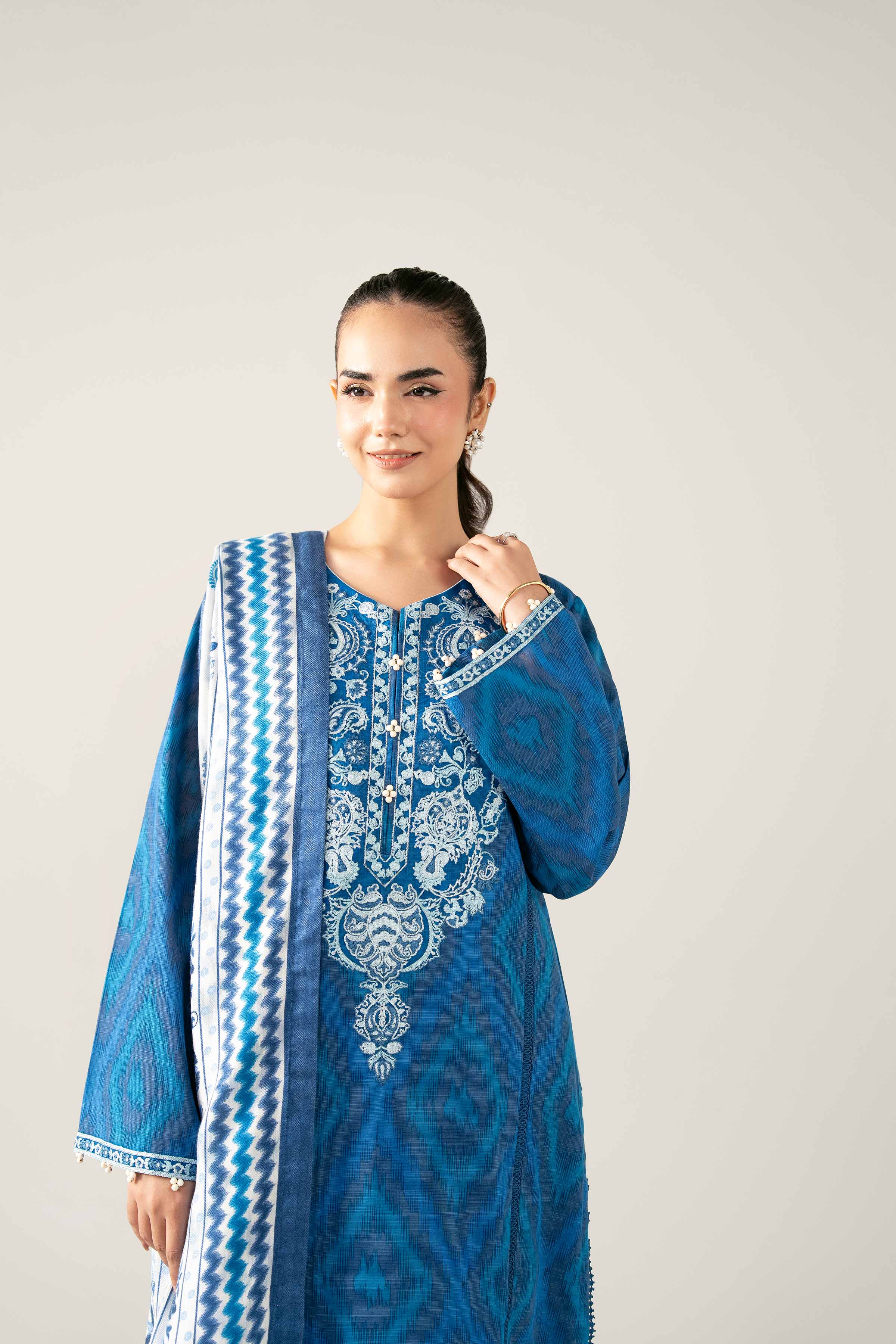 3 Piece - Embroidered Suit - 42503534