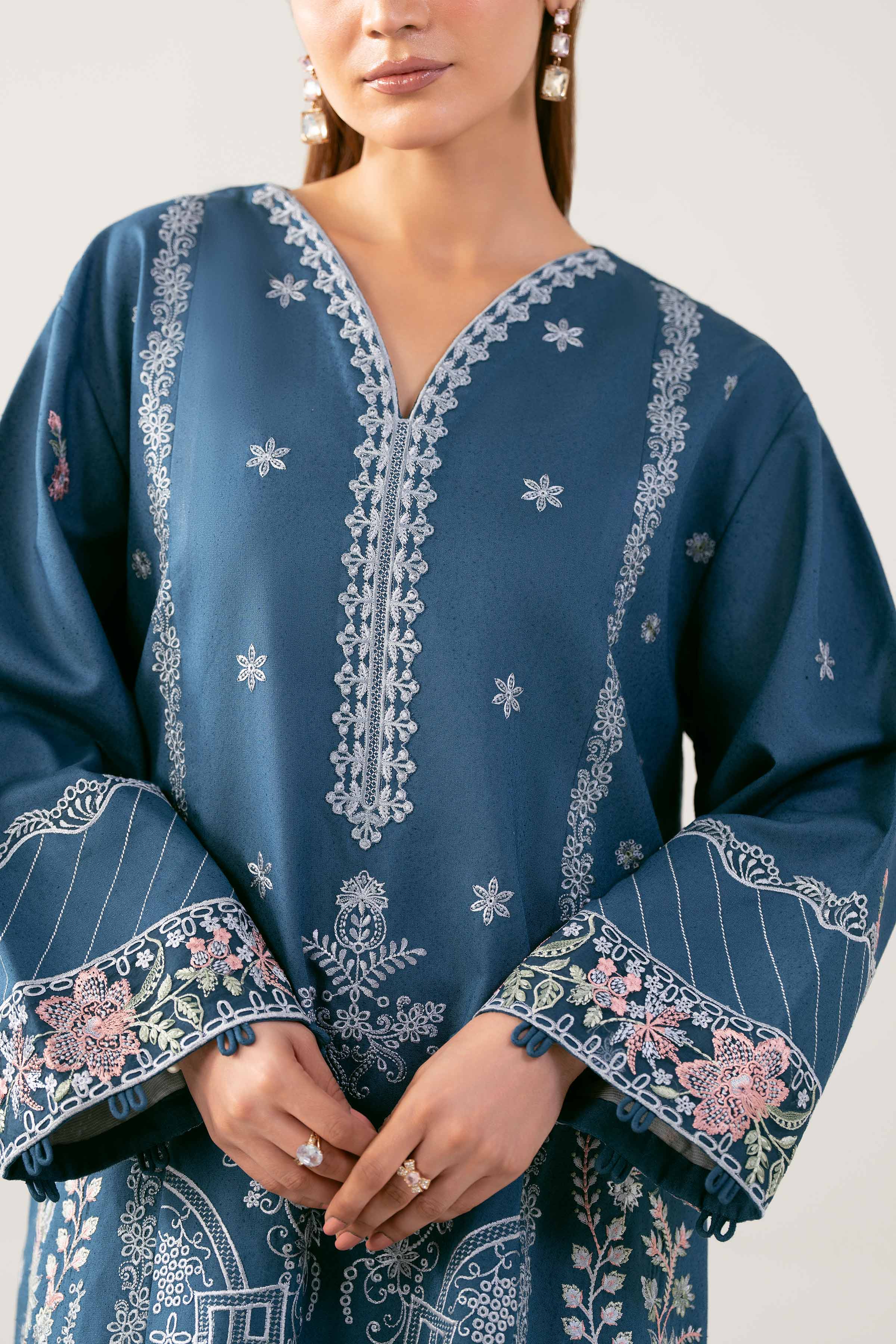 3 Piece - Embroidered Suit - 42503593