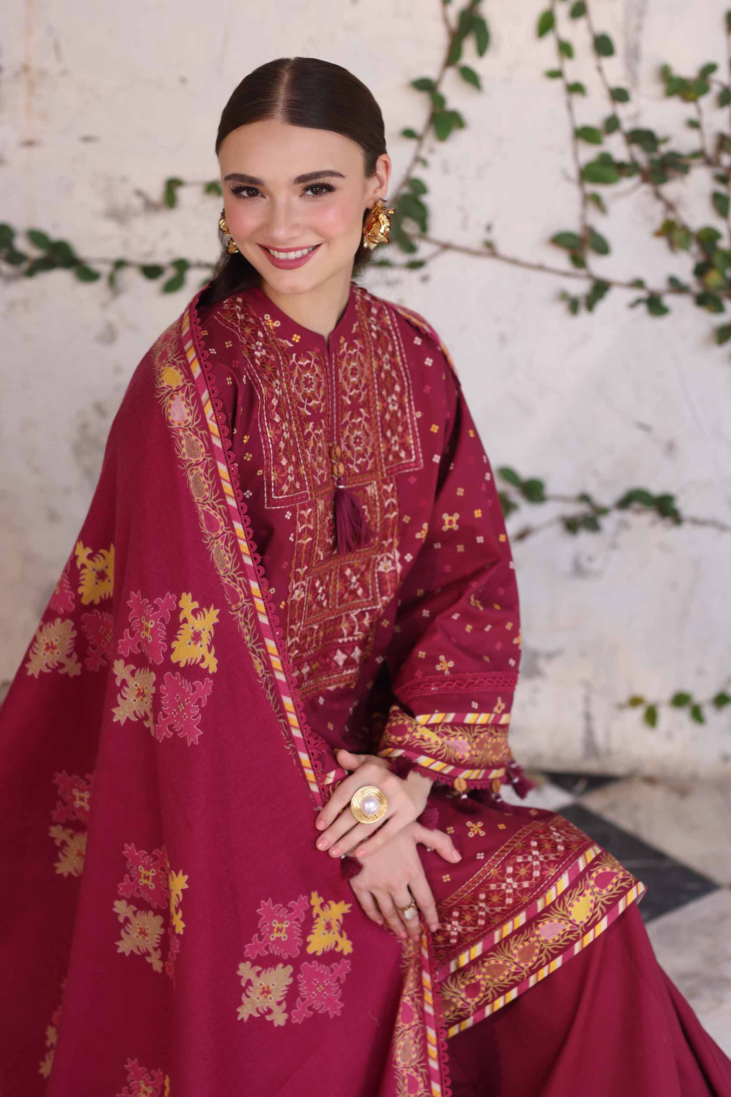 3 Piece - Printed Embroidered Suit - 42503728