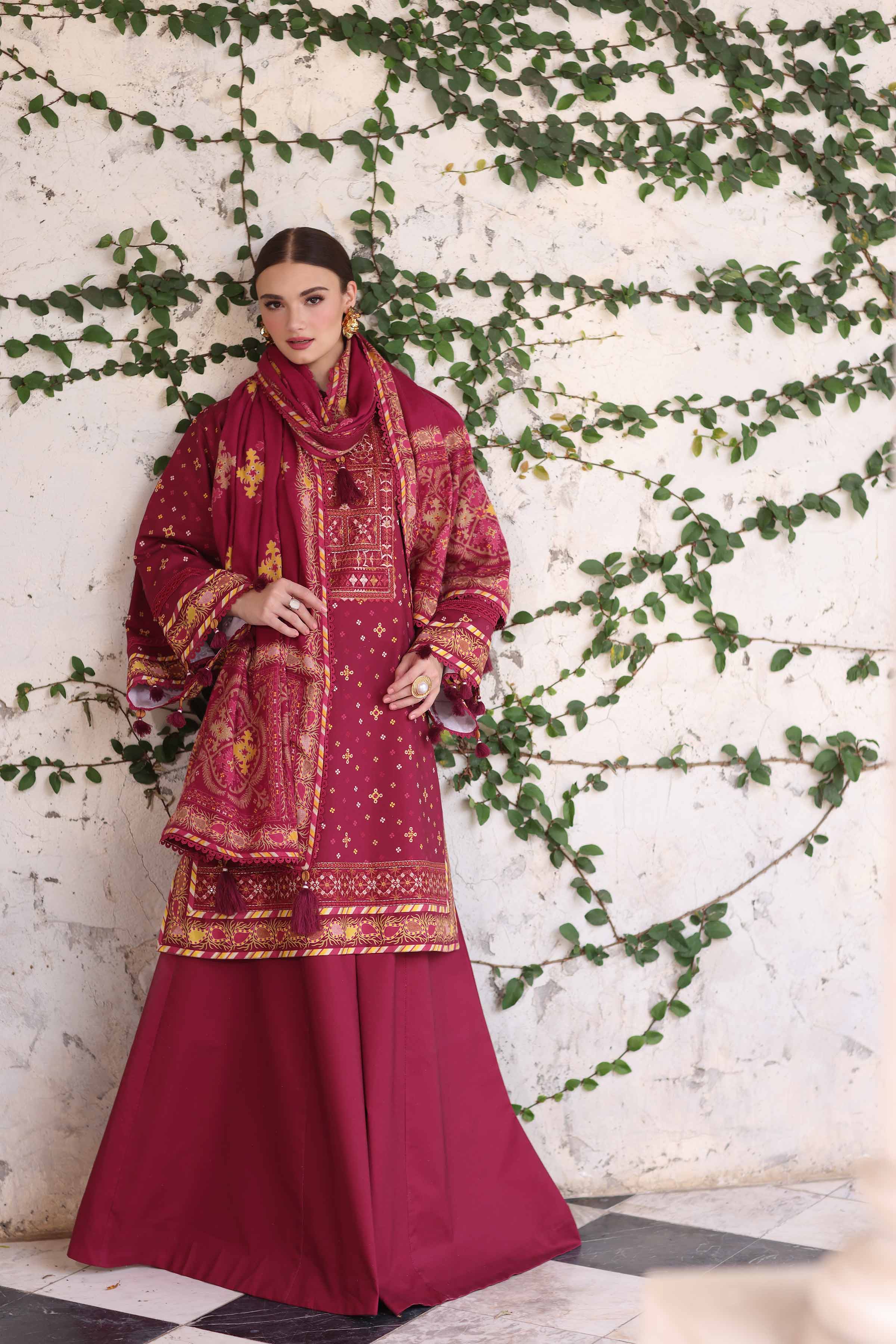 3 Piece - Printed Embroidered Suit - 42503728