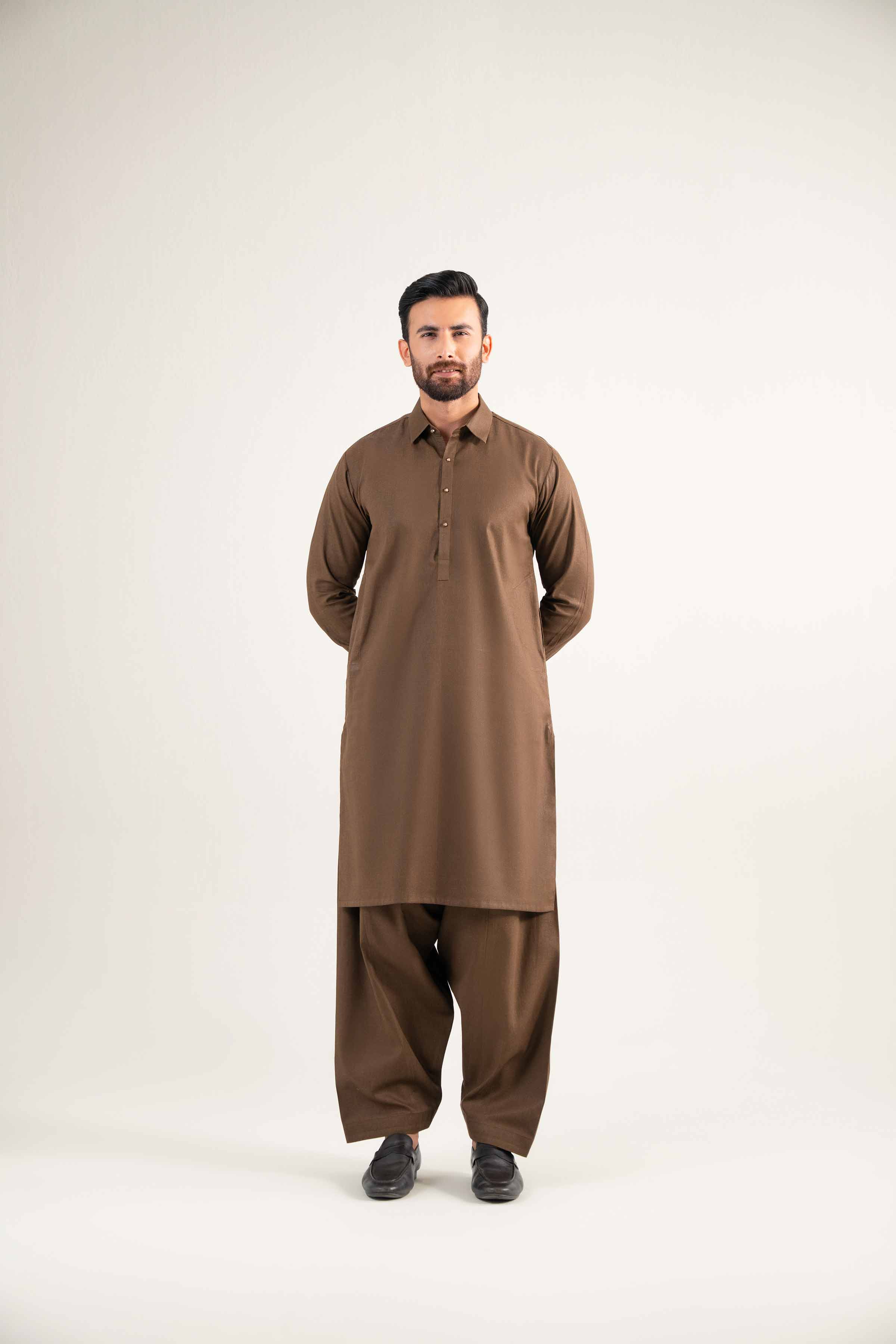 https://cdn.shopify.com/s/files/1/0534/2065/4791/files/42508208-_6.jpg?v=1760357078