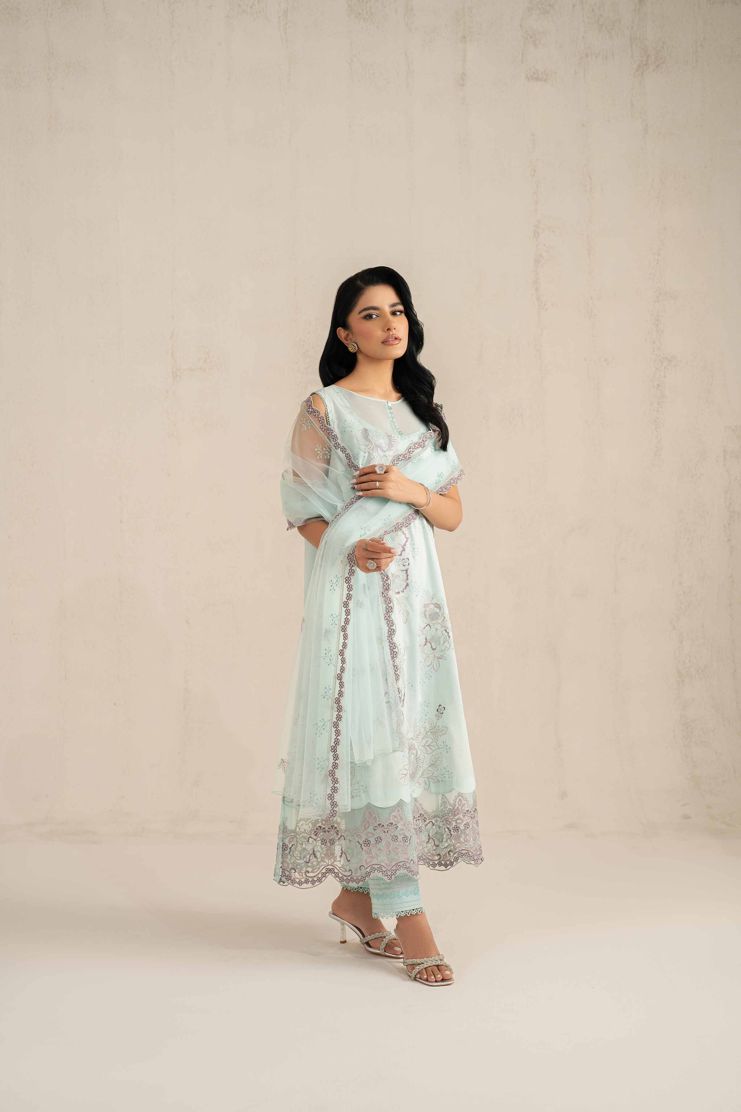 3 Piece - Embroidered Suit - 42519114