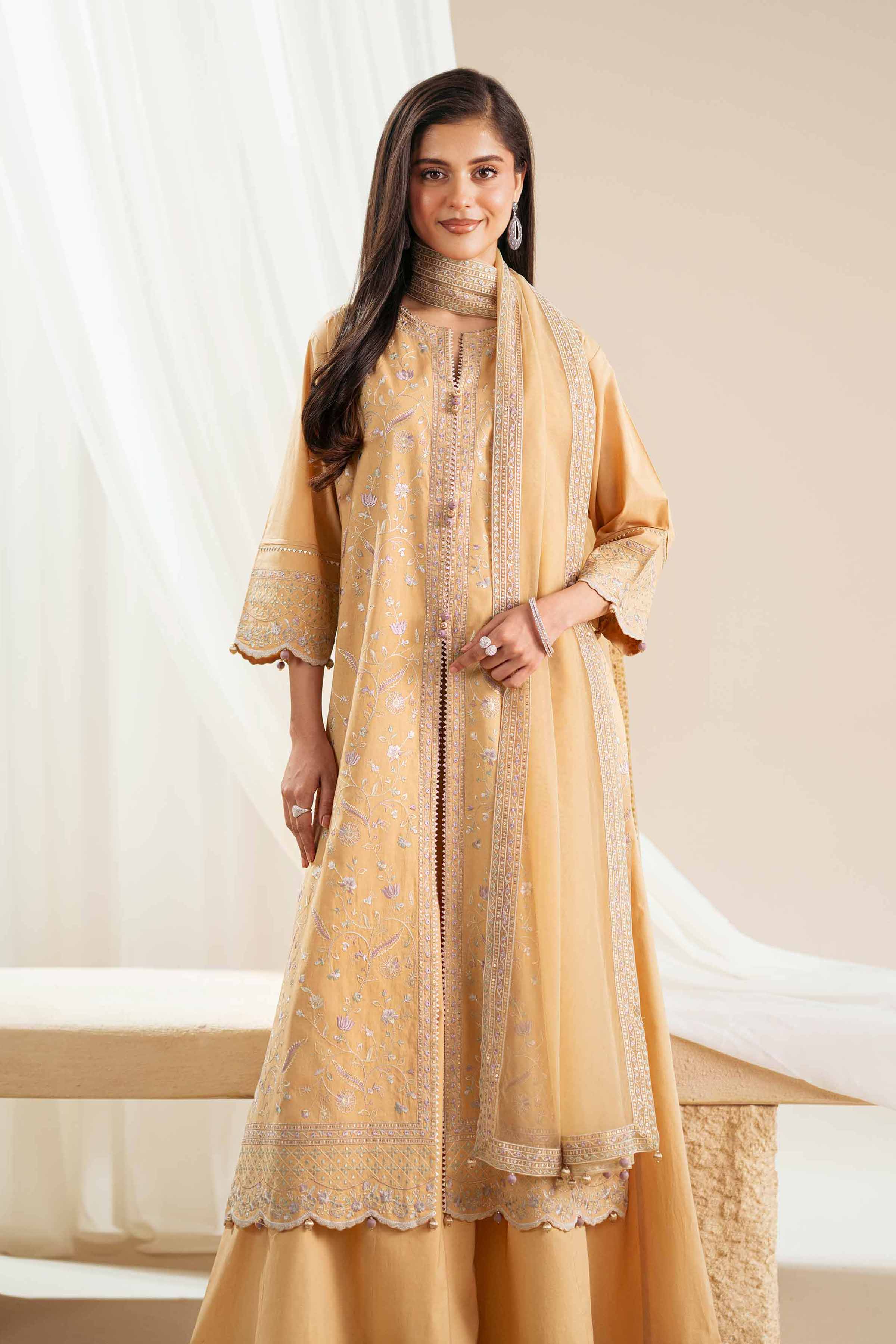 3 Piece - Embroidered Suit - 42519120