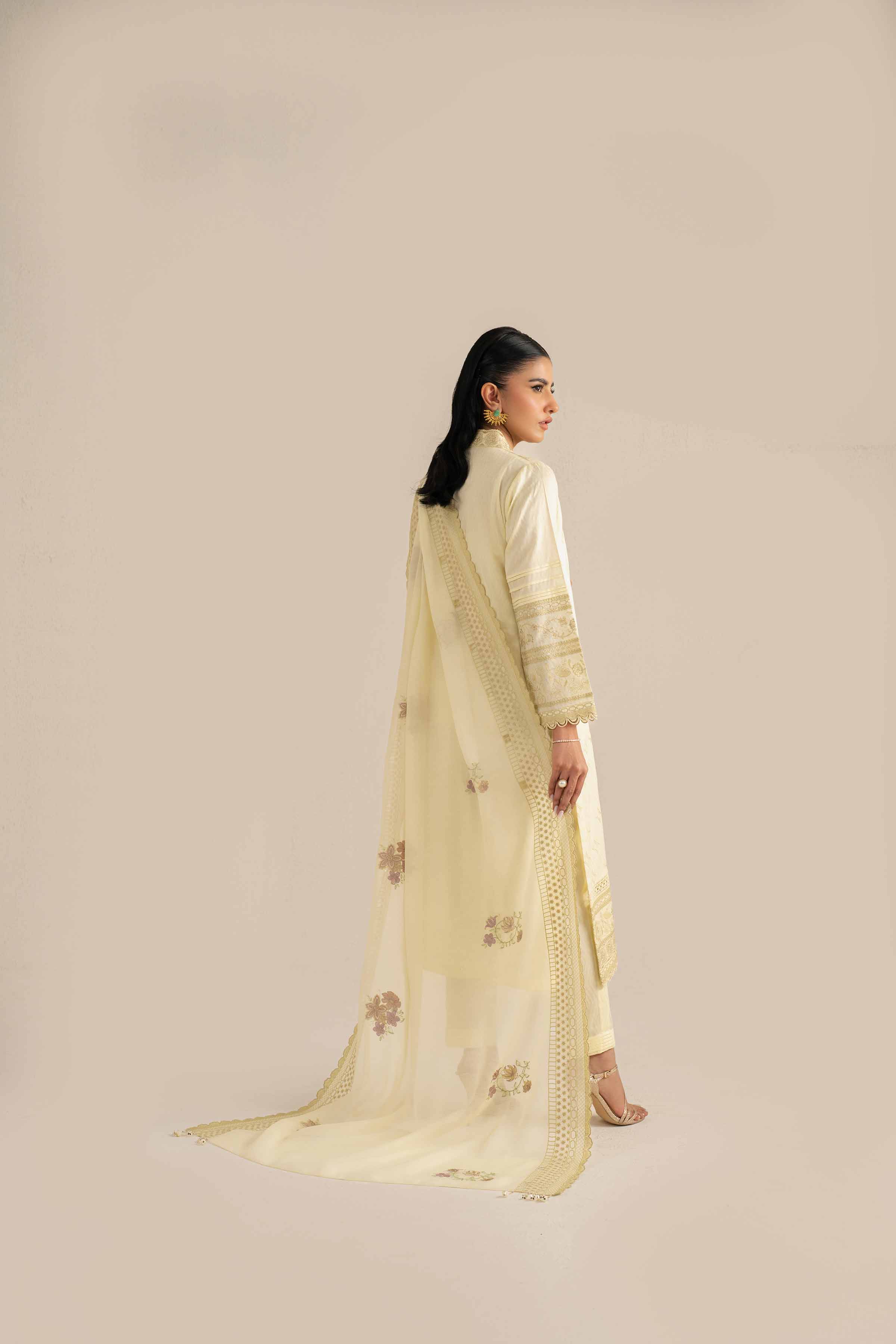 3 Piece - Embroidered Suit - 42519137