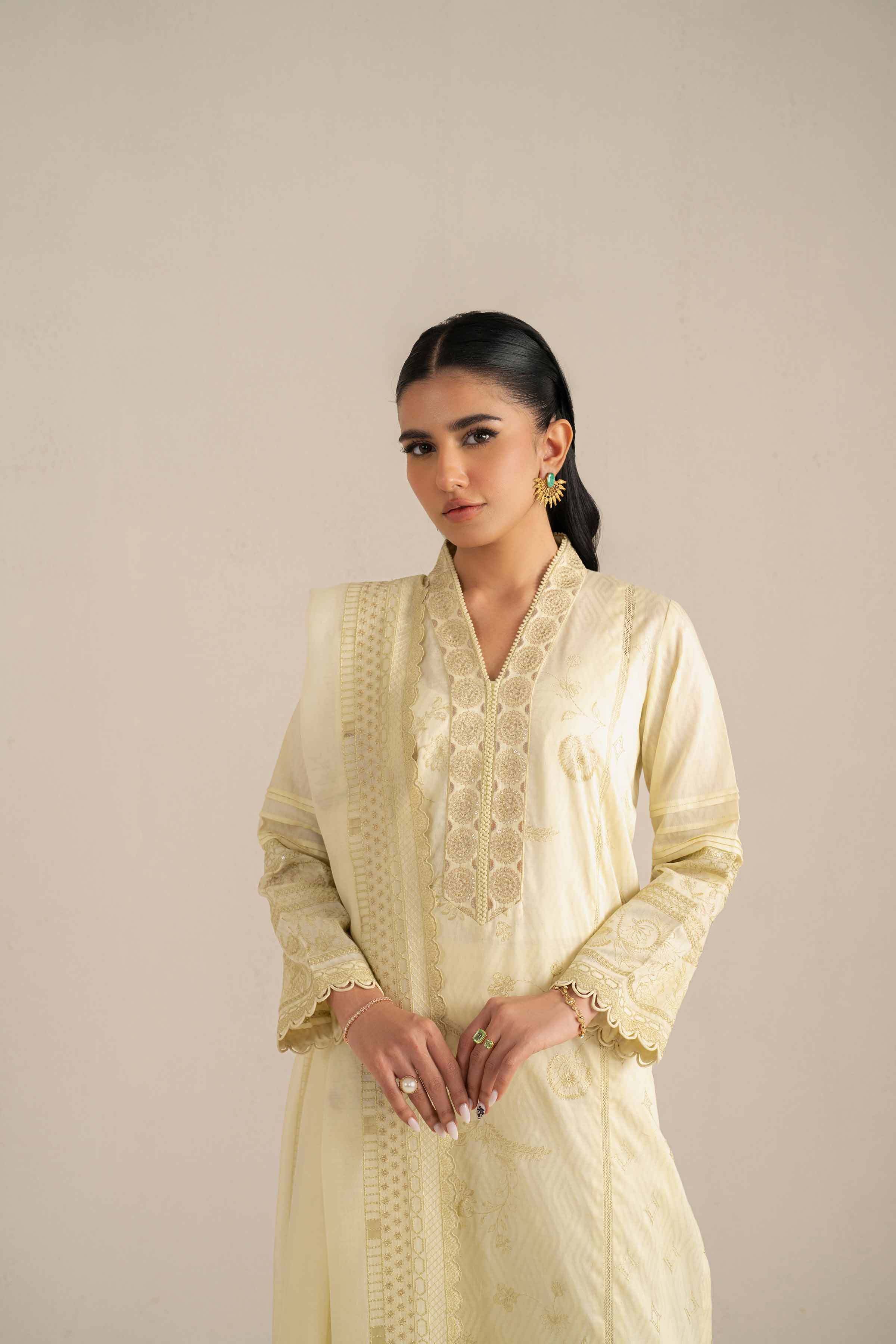 3 Piece - Embroidered Suit - 42519137