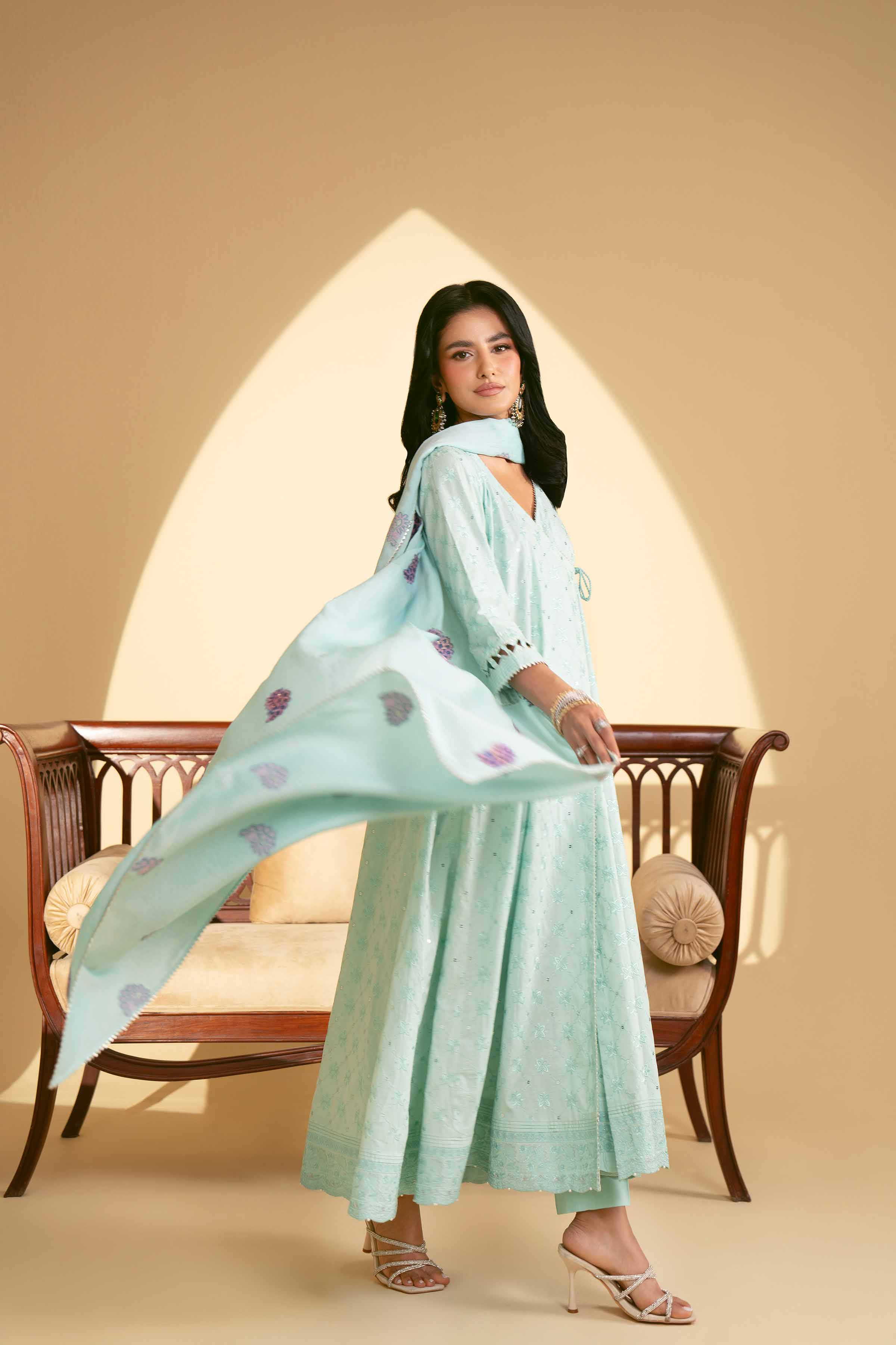 3 Piece - Embroidered Suit - 42519187