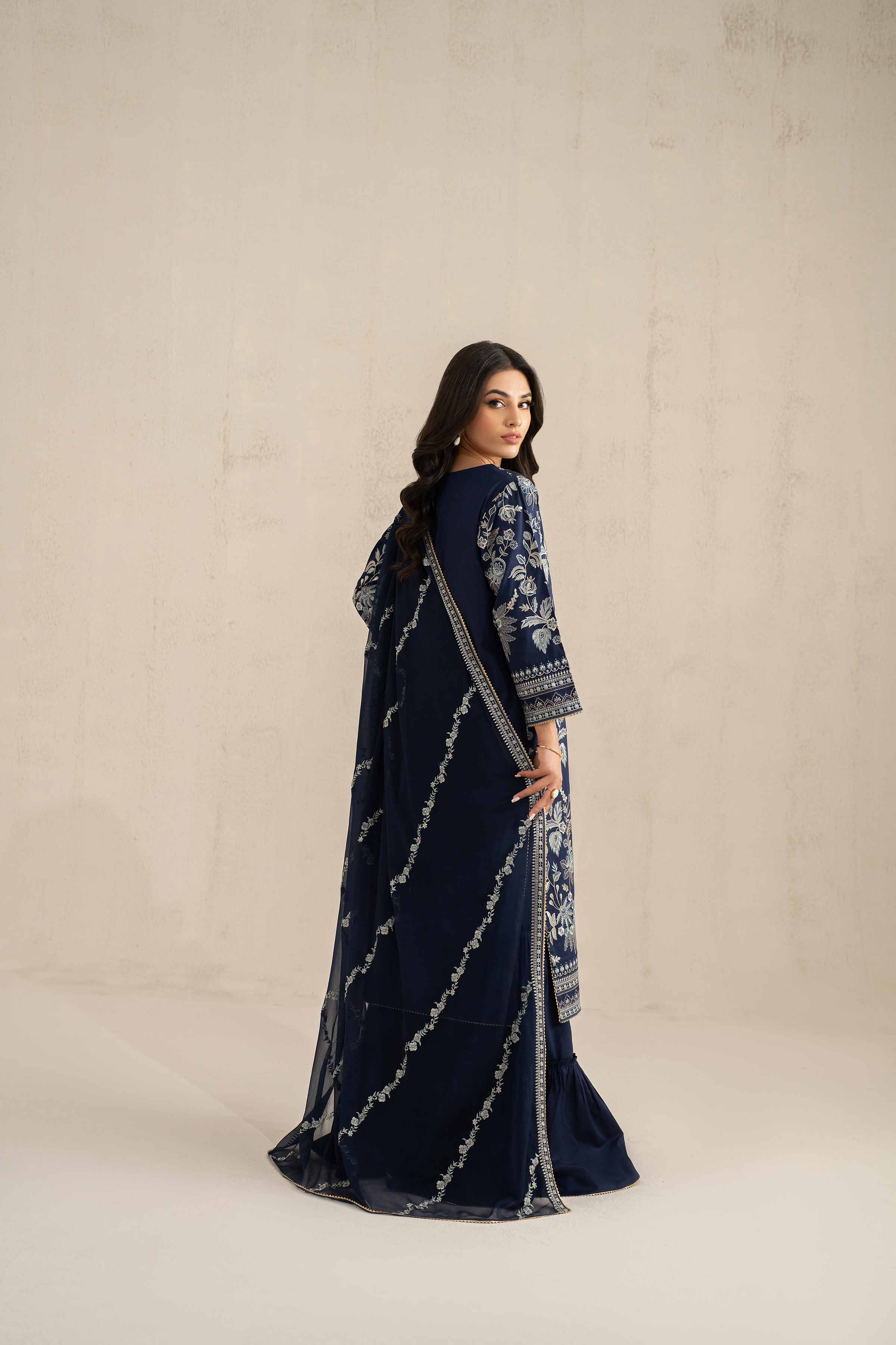3 Piece - Embroidered Suit - 42519191
