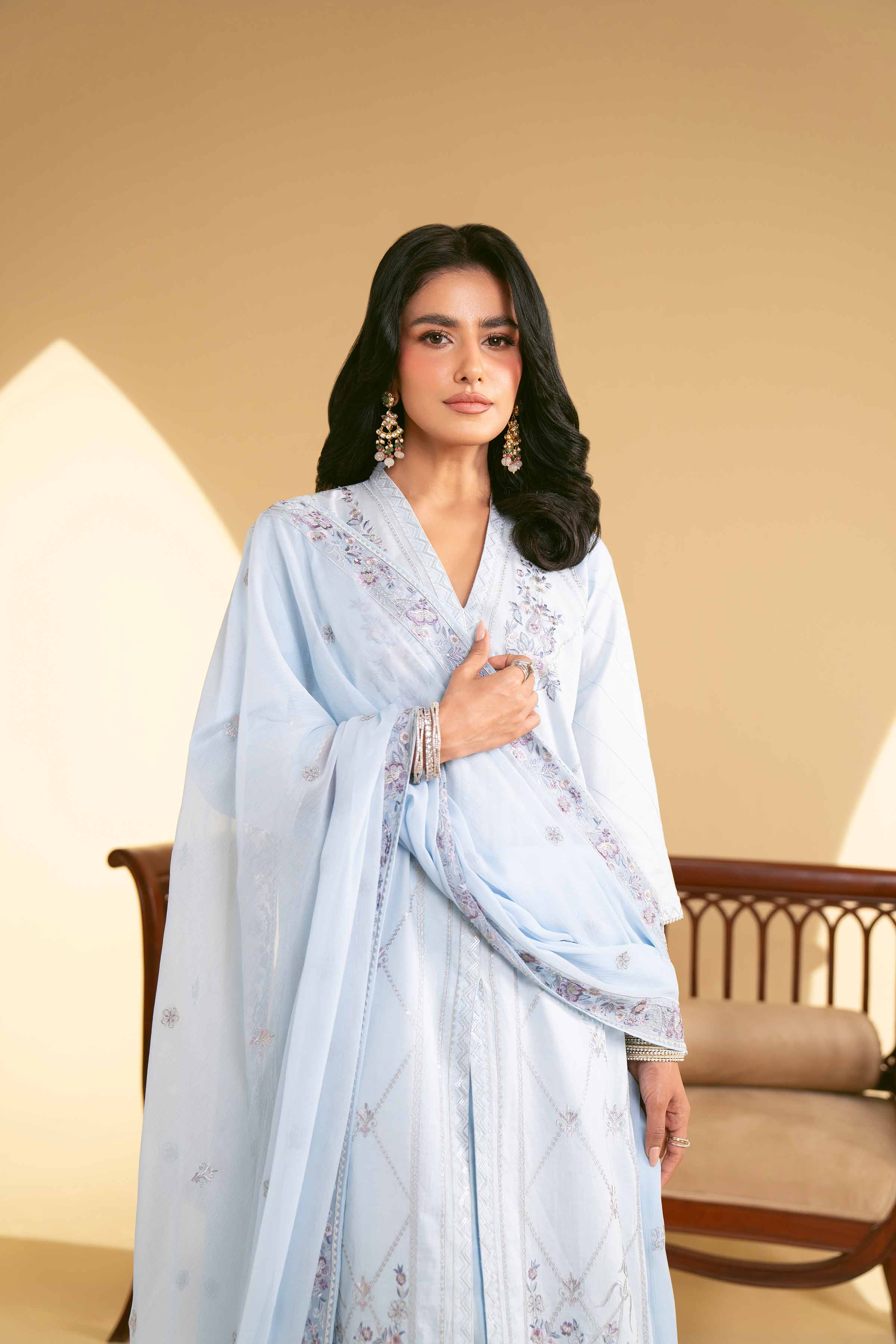 3 Piece - Embroidered Suit - 42519197