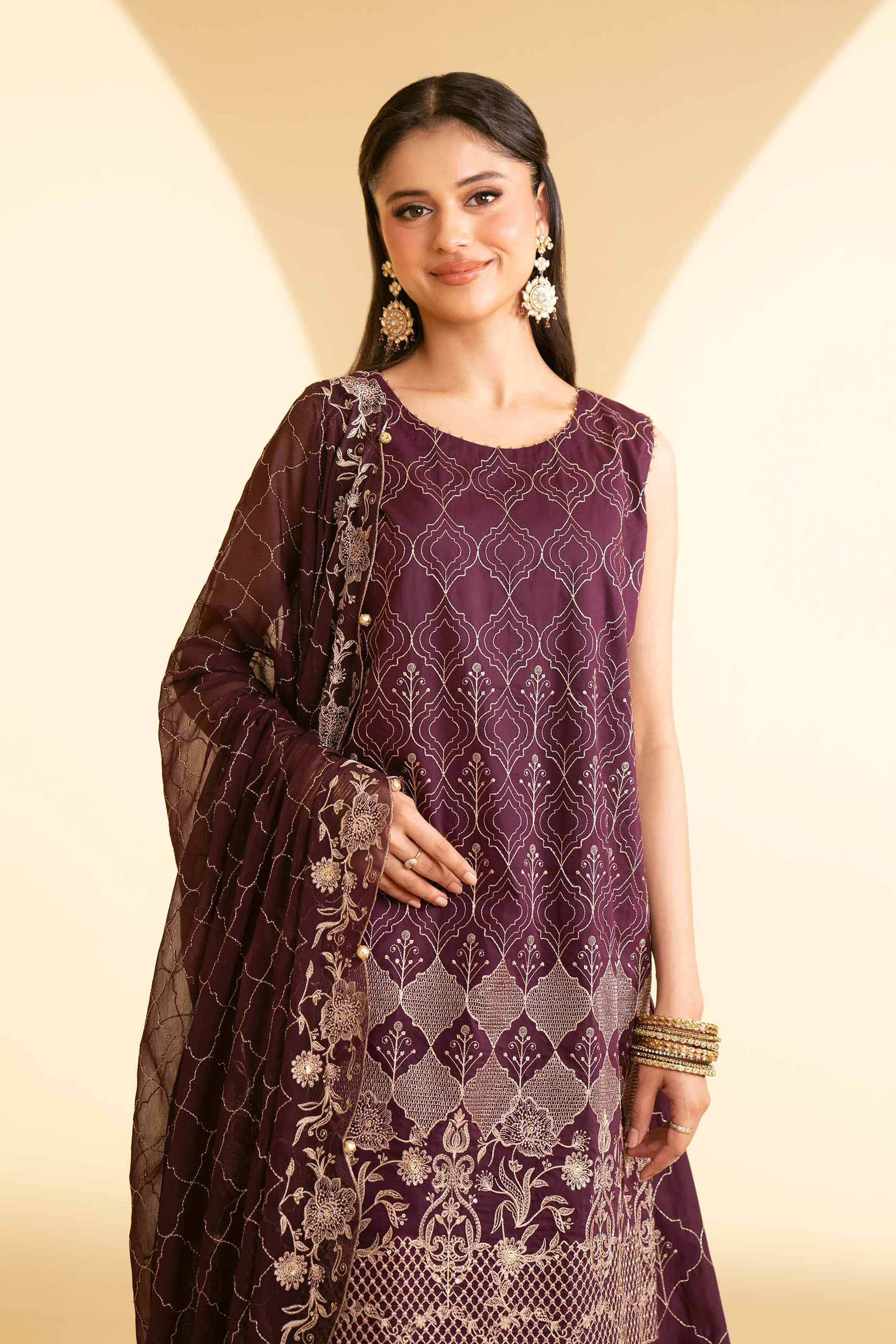 3 Piece - Embroidered Suit - 42519204