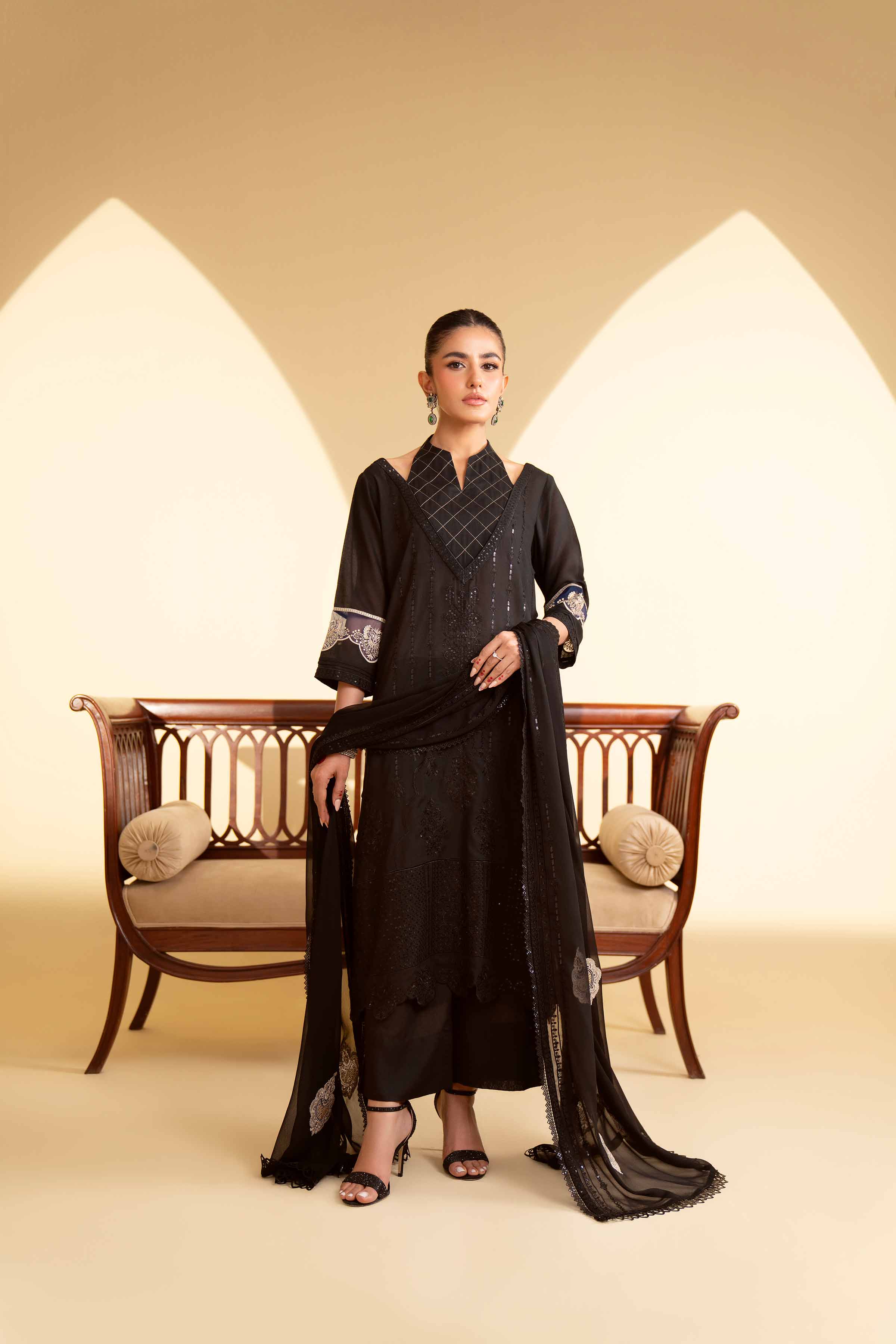 3 Piece - Embroidered Suit - 42519425