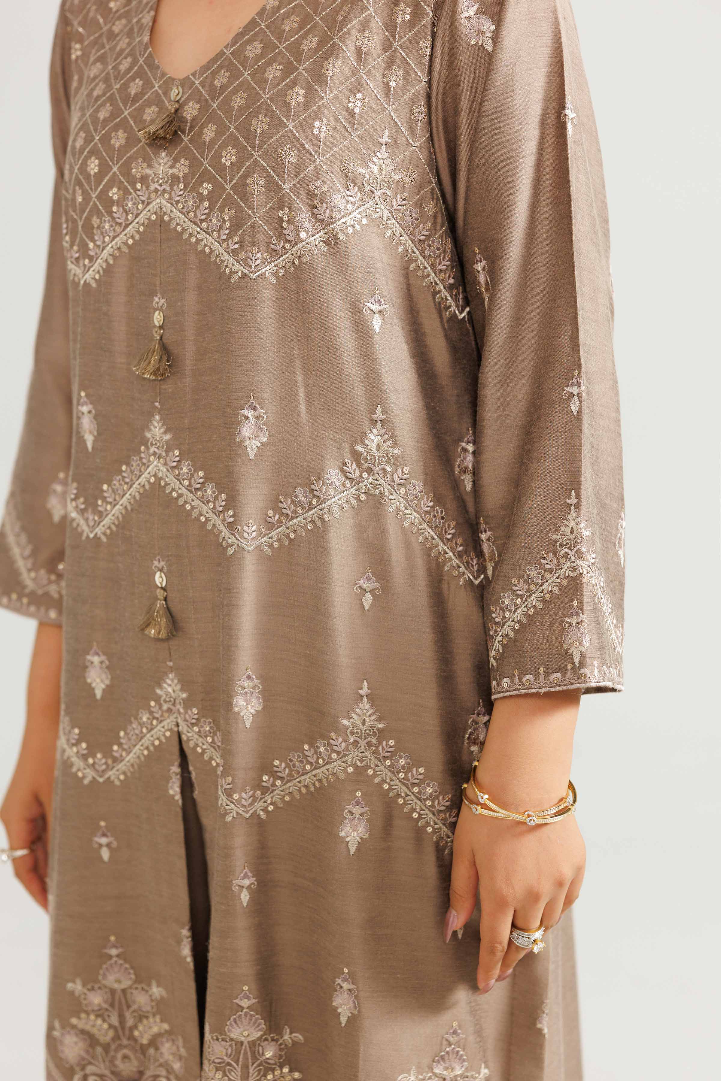 3 Piece - Embroidered Suit - 42519544