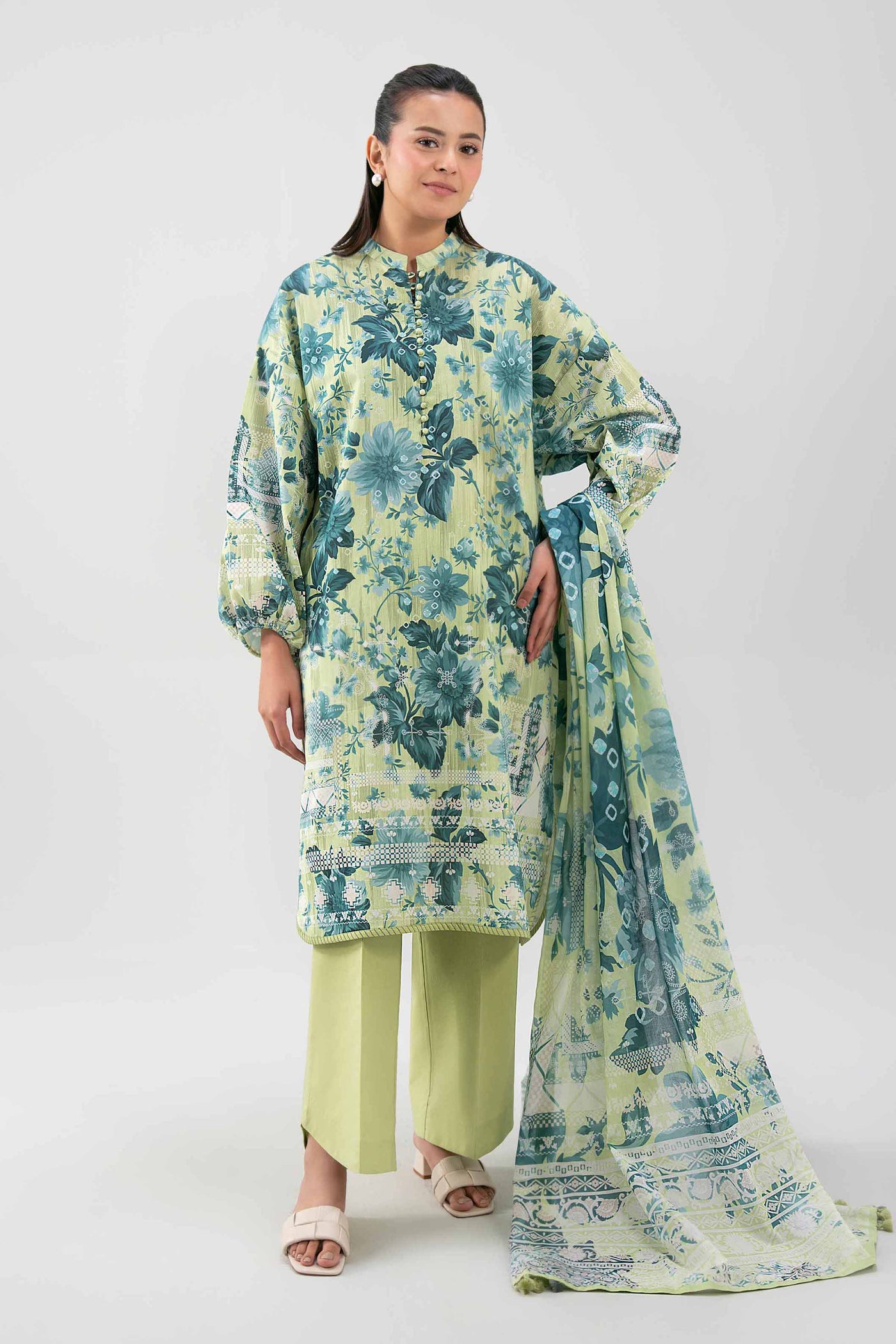 3 Piece Embroidered Lawn Suit