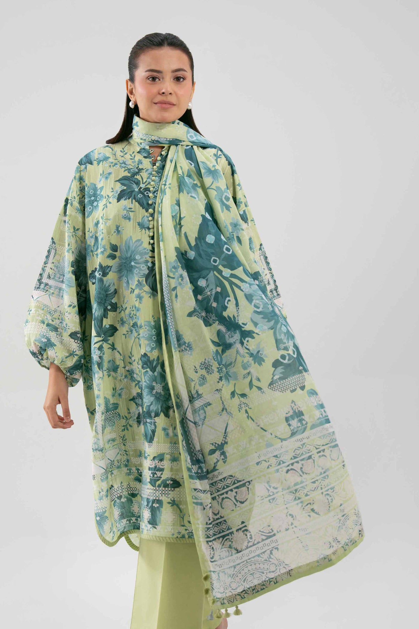 3 Piece Embroidered Lawn Suit