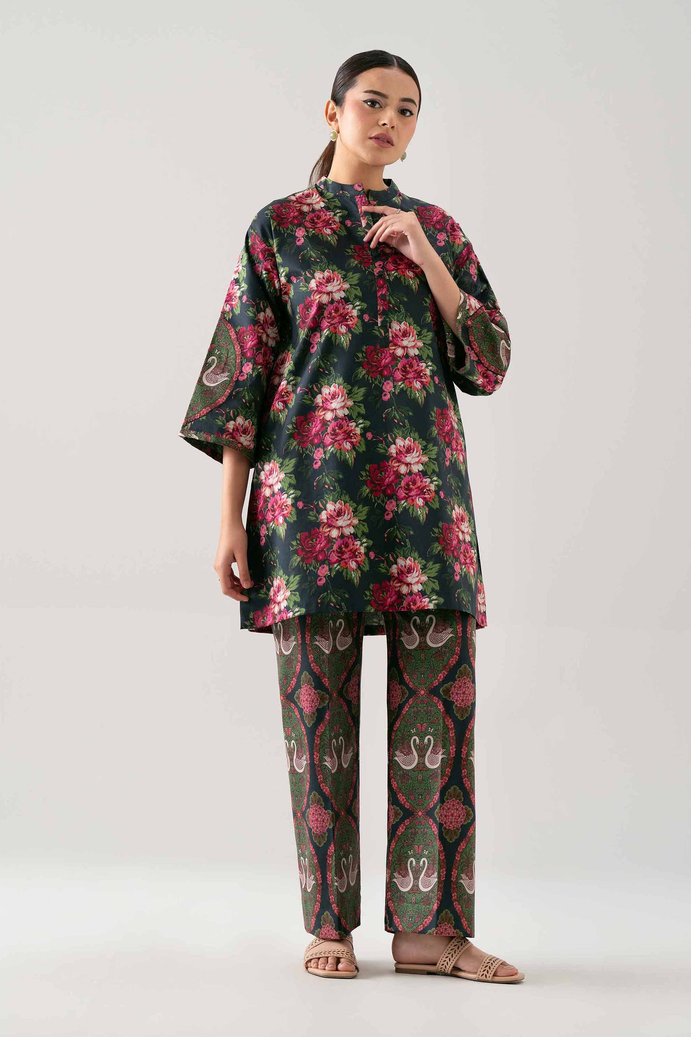 3 Piece Embroidered Lawn Suit
