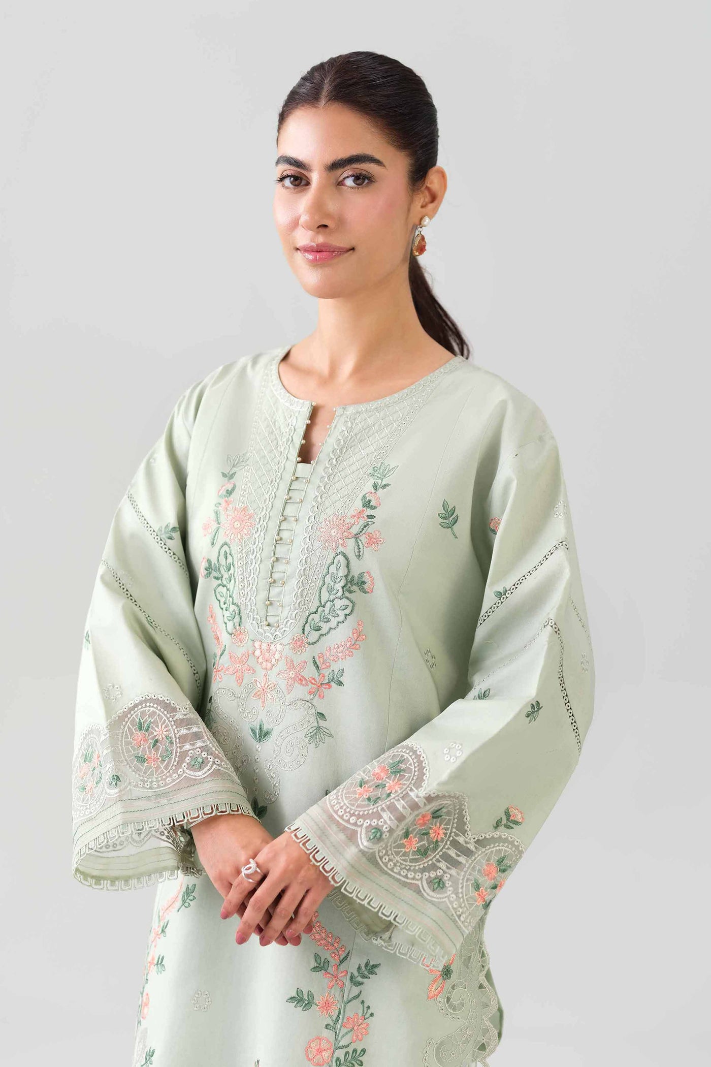 Embroidered Lawn Kurta
