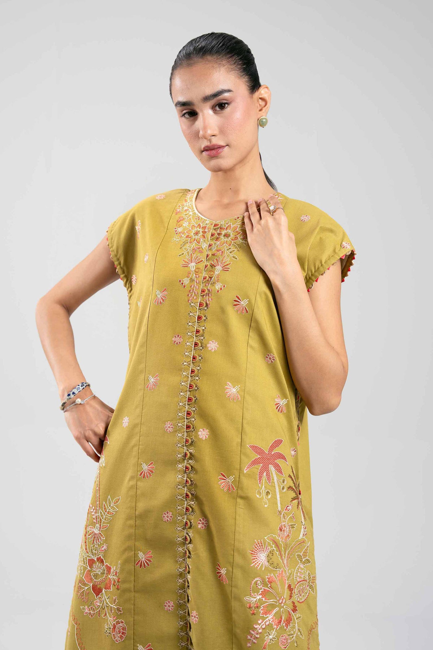 3 Piece Embroidered Jacquard Suit