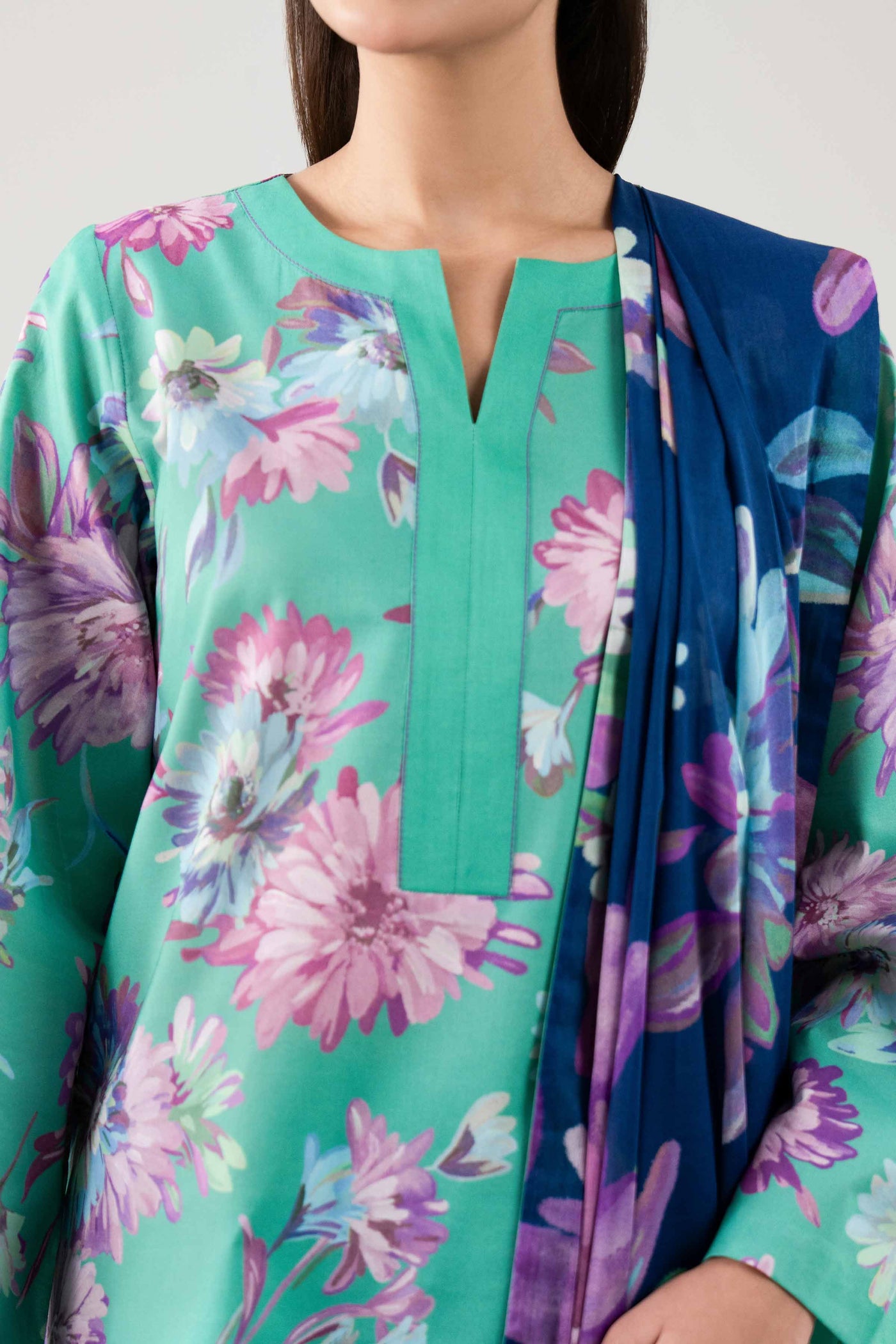 3 Piece Unstitched Embroidered Jacquard Suit