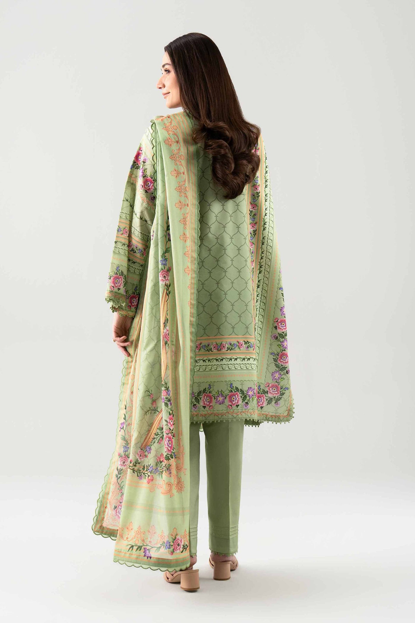 3 Piece Embroidered Lawn Suit