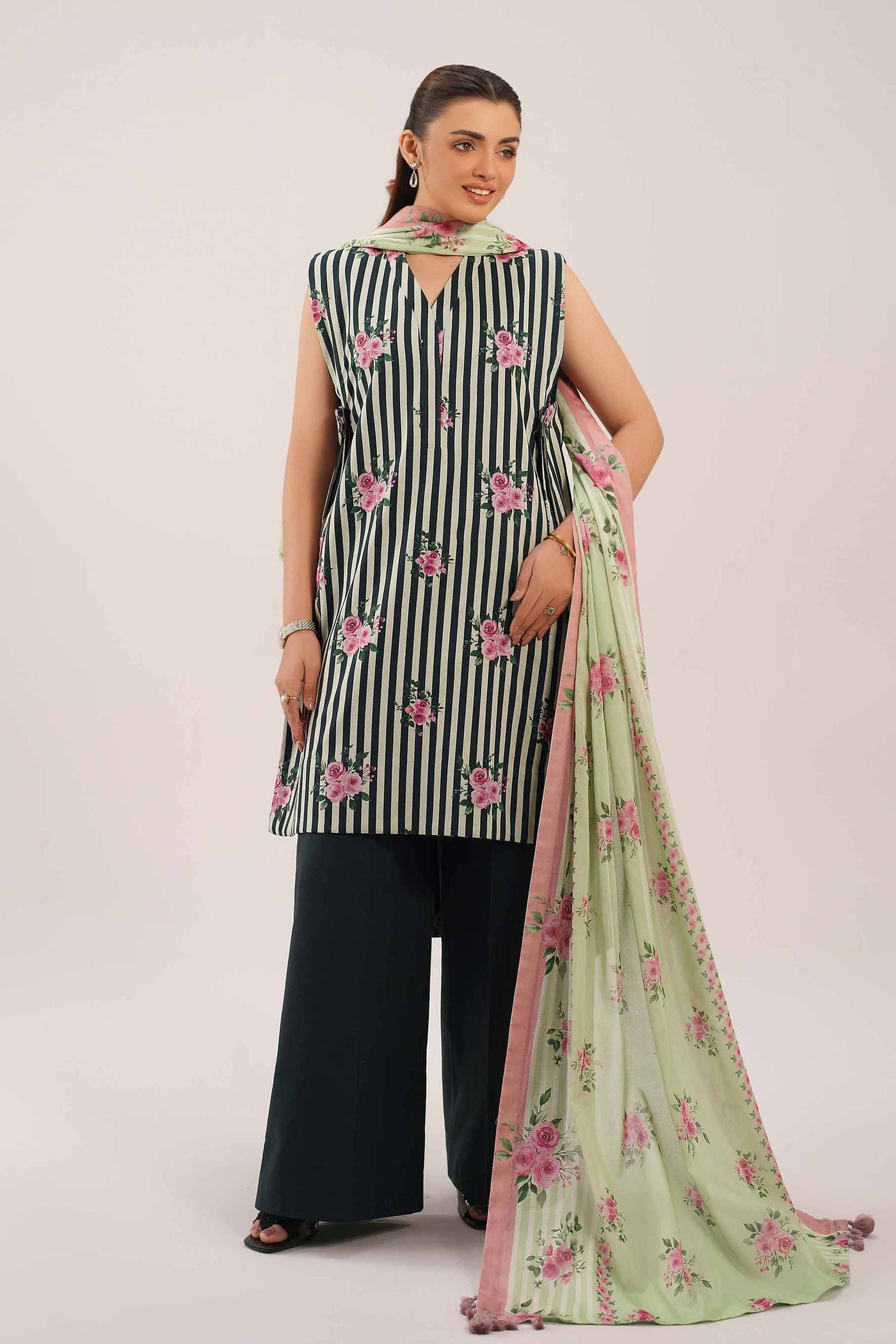 2 Piece Embroidered Lawn Suit