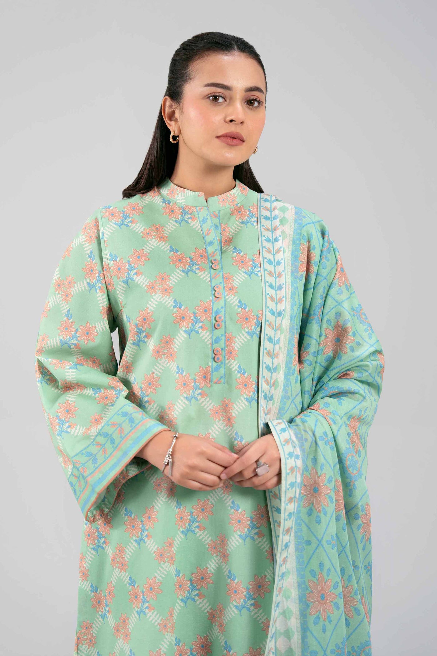 3 Piece Embroidered Lawn Suit