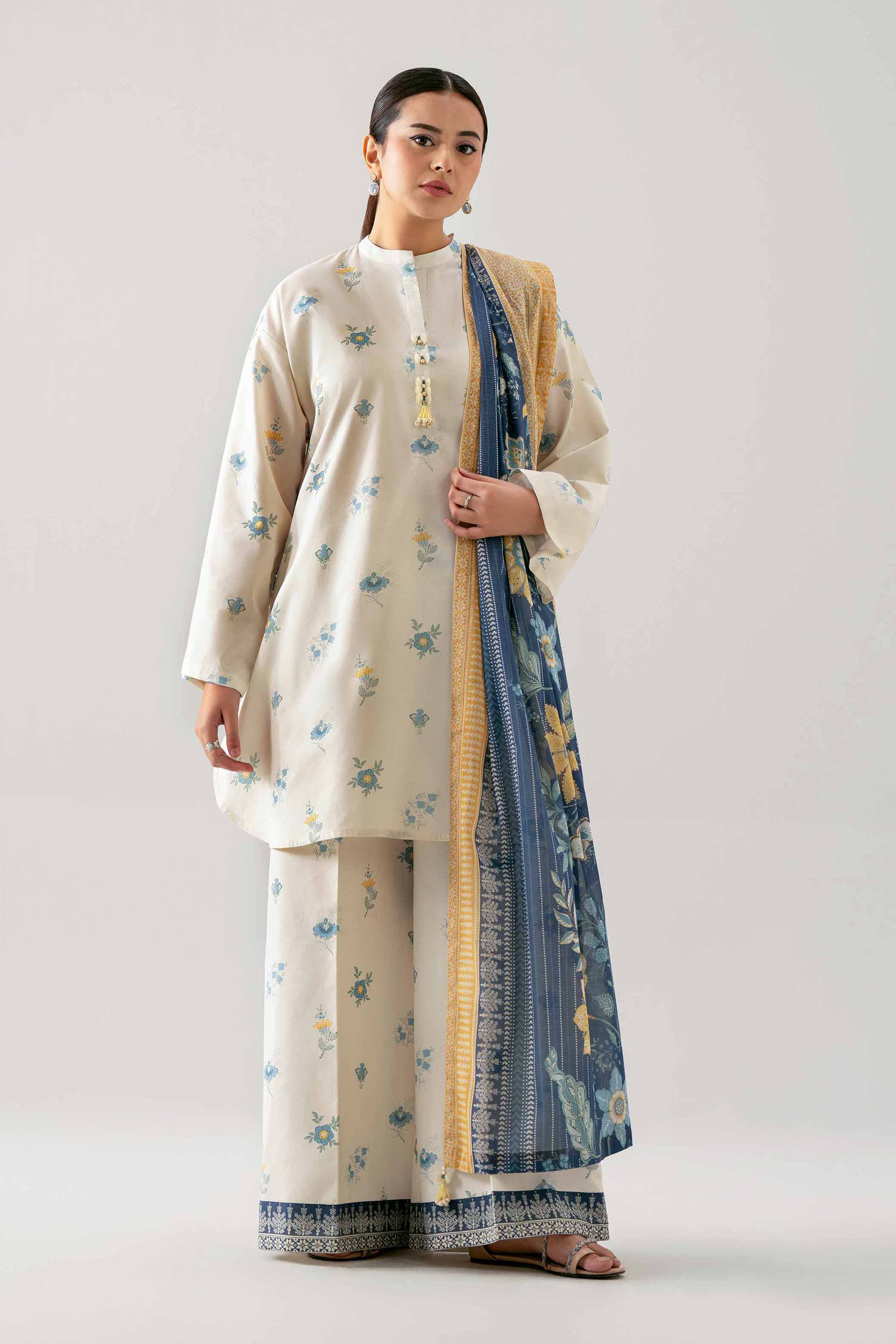 Embroidered Net Fabric (1Pc)
