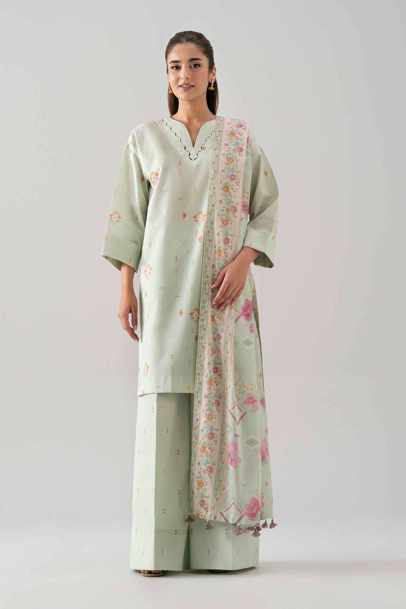 3 Piece Embroidered Lawn Suit