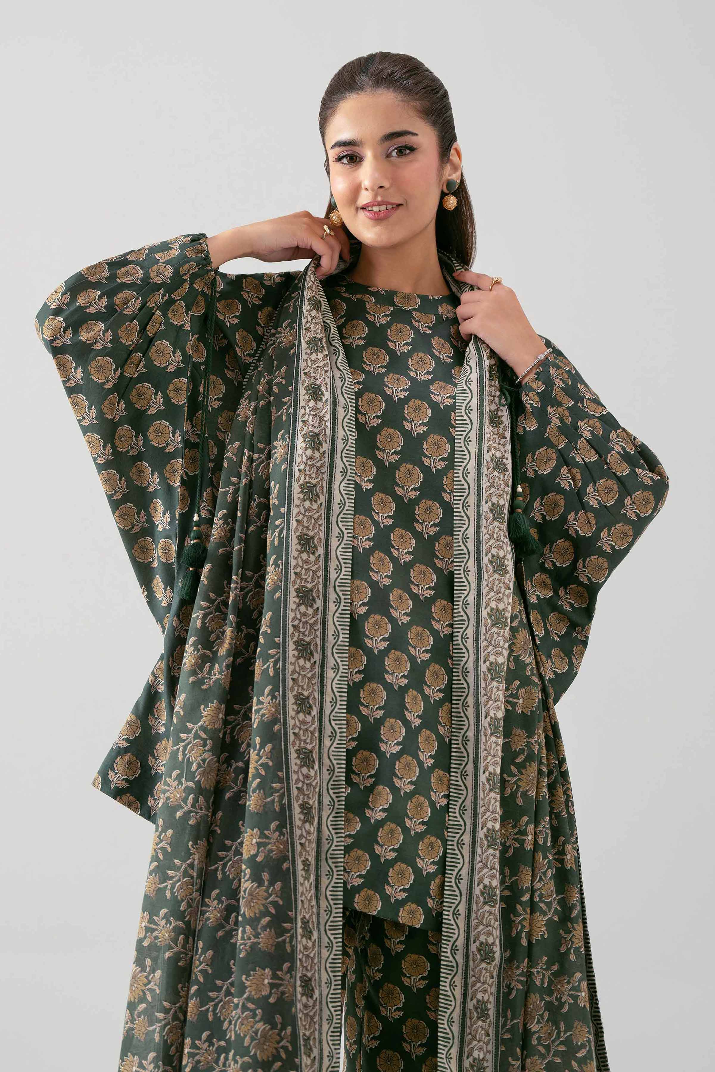 Embroidered Lawn Kurta