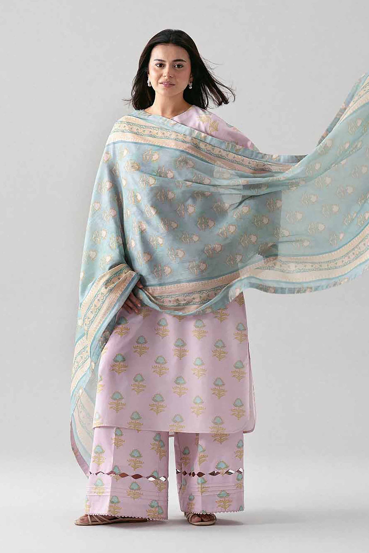 3 Piece Embroidered Jacquard Lawn Suit