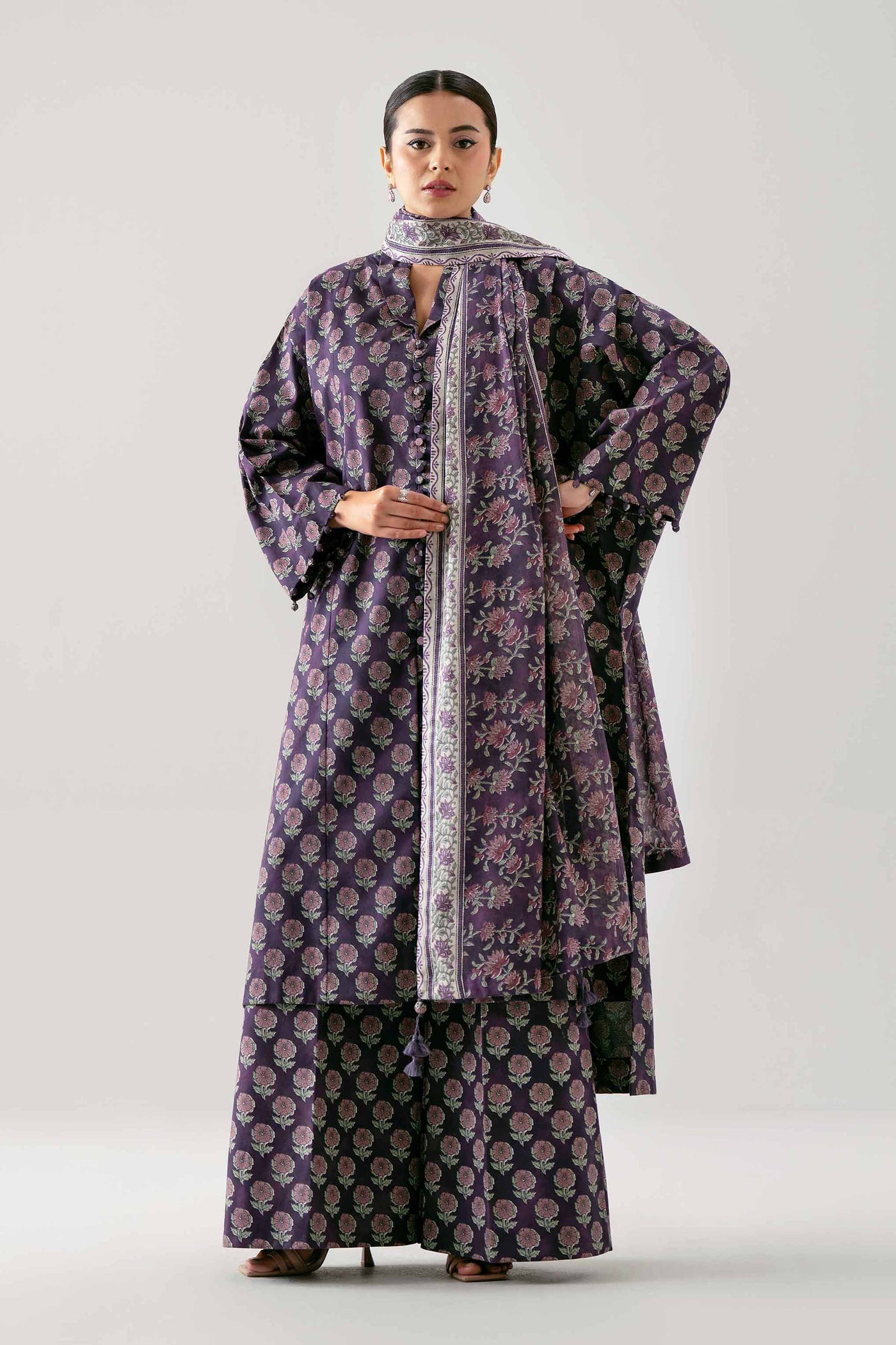 3 Piece Embroidered Lawn Suit