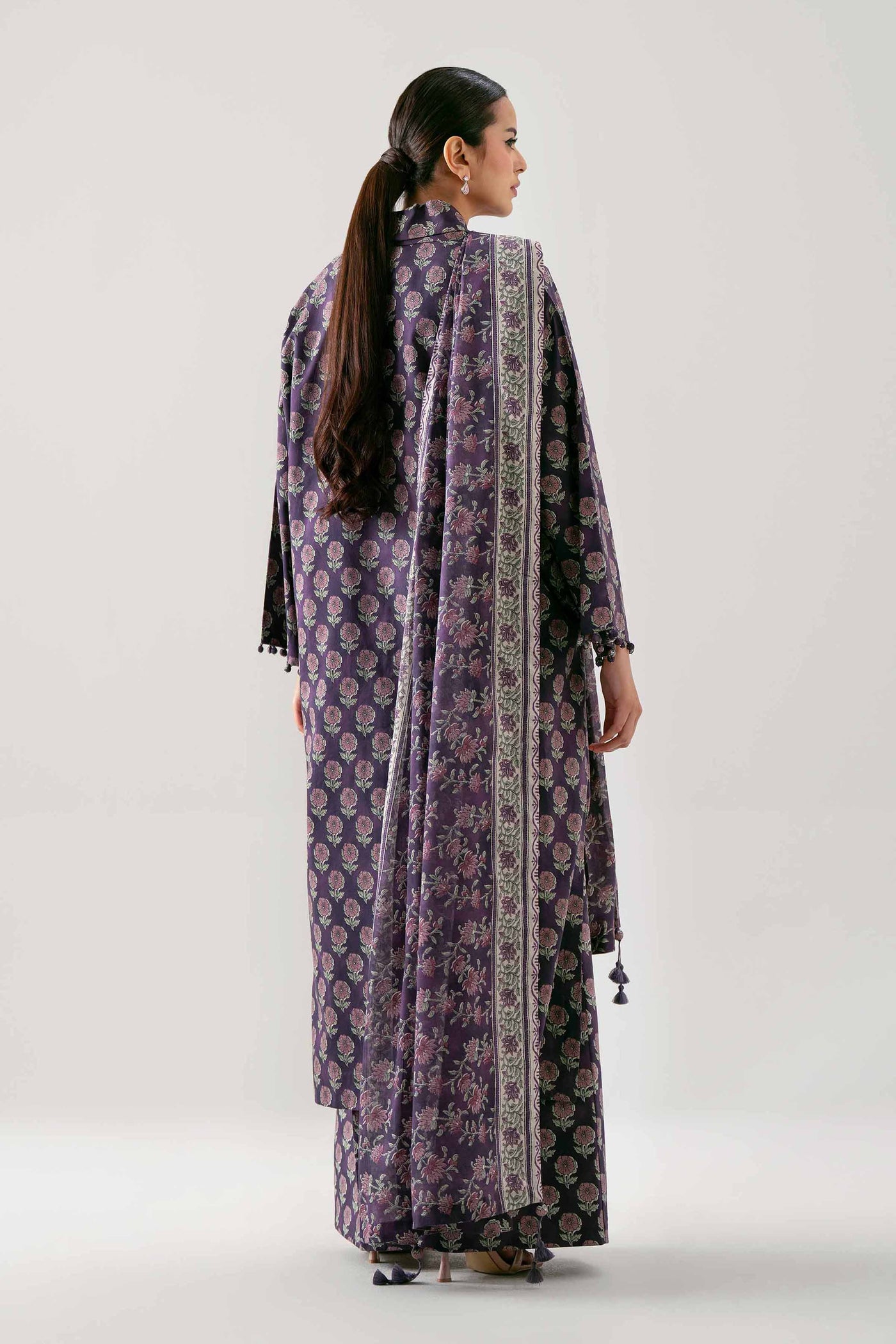 3 Piece Embroidered Lawn Suit