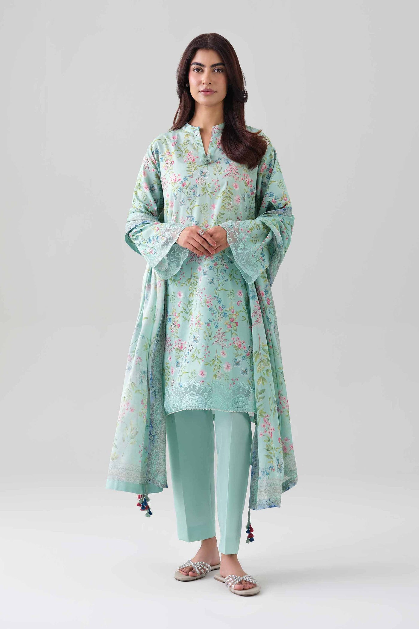 3 Piece Embroidered Lawn Suit