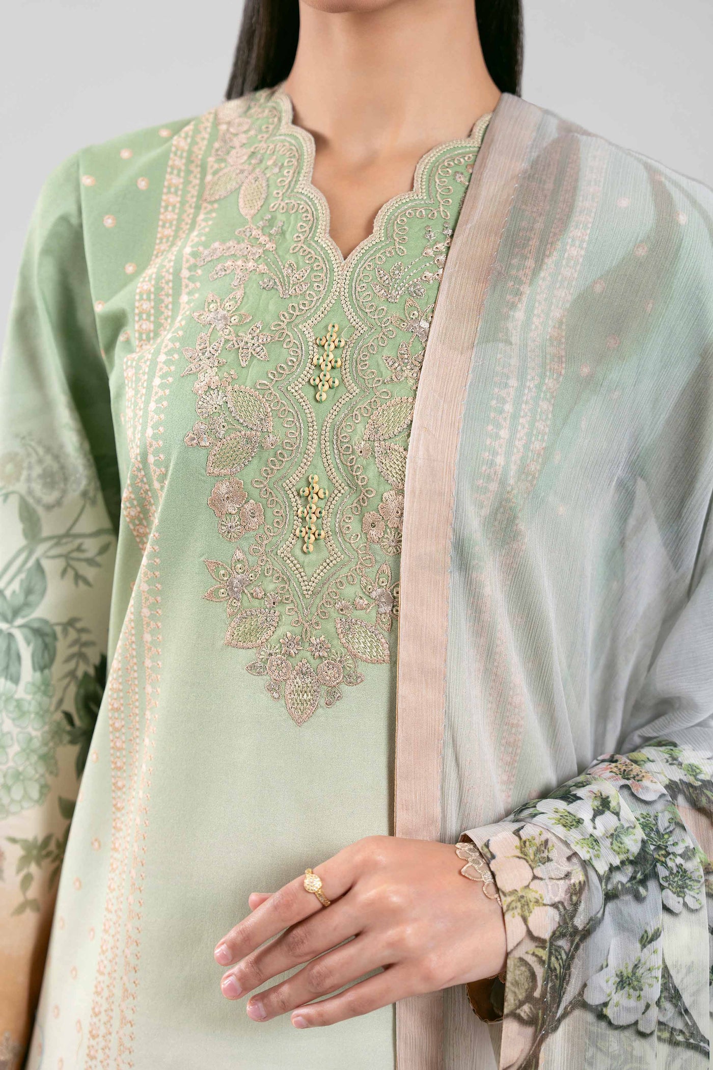 3 Piece Unstitched Embroidered Lawn Suit