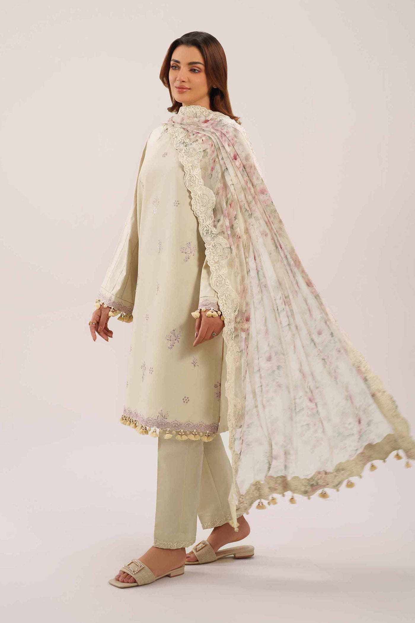 3 Piece Embroidered Lawn Suit
