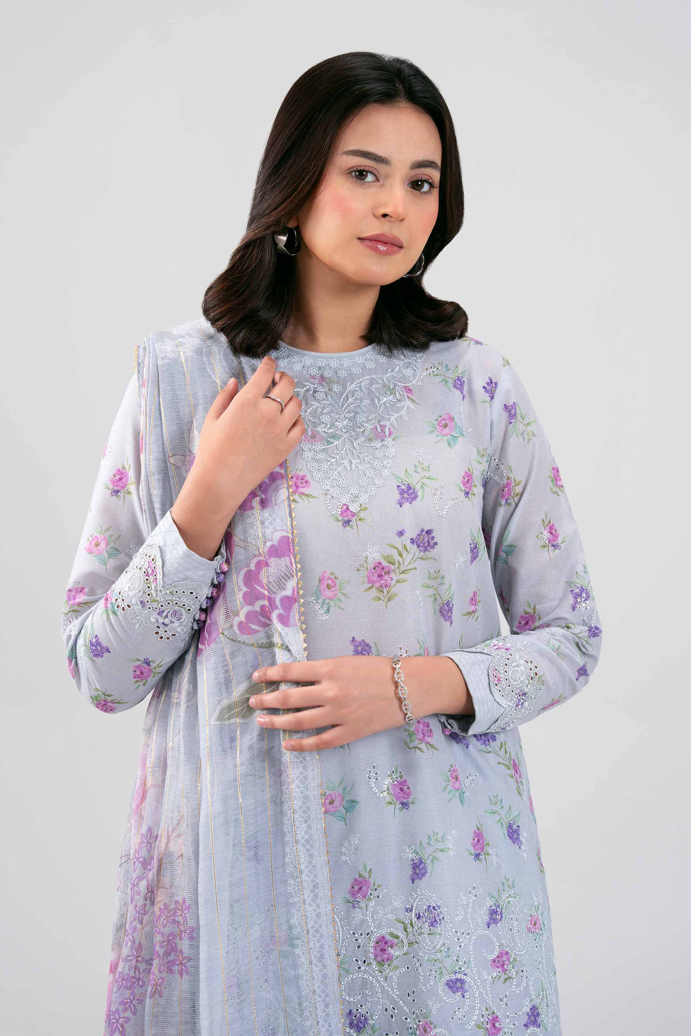 Embroidered Lawn Kurta